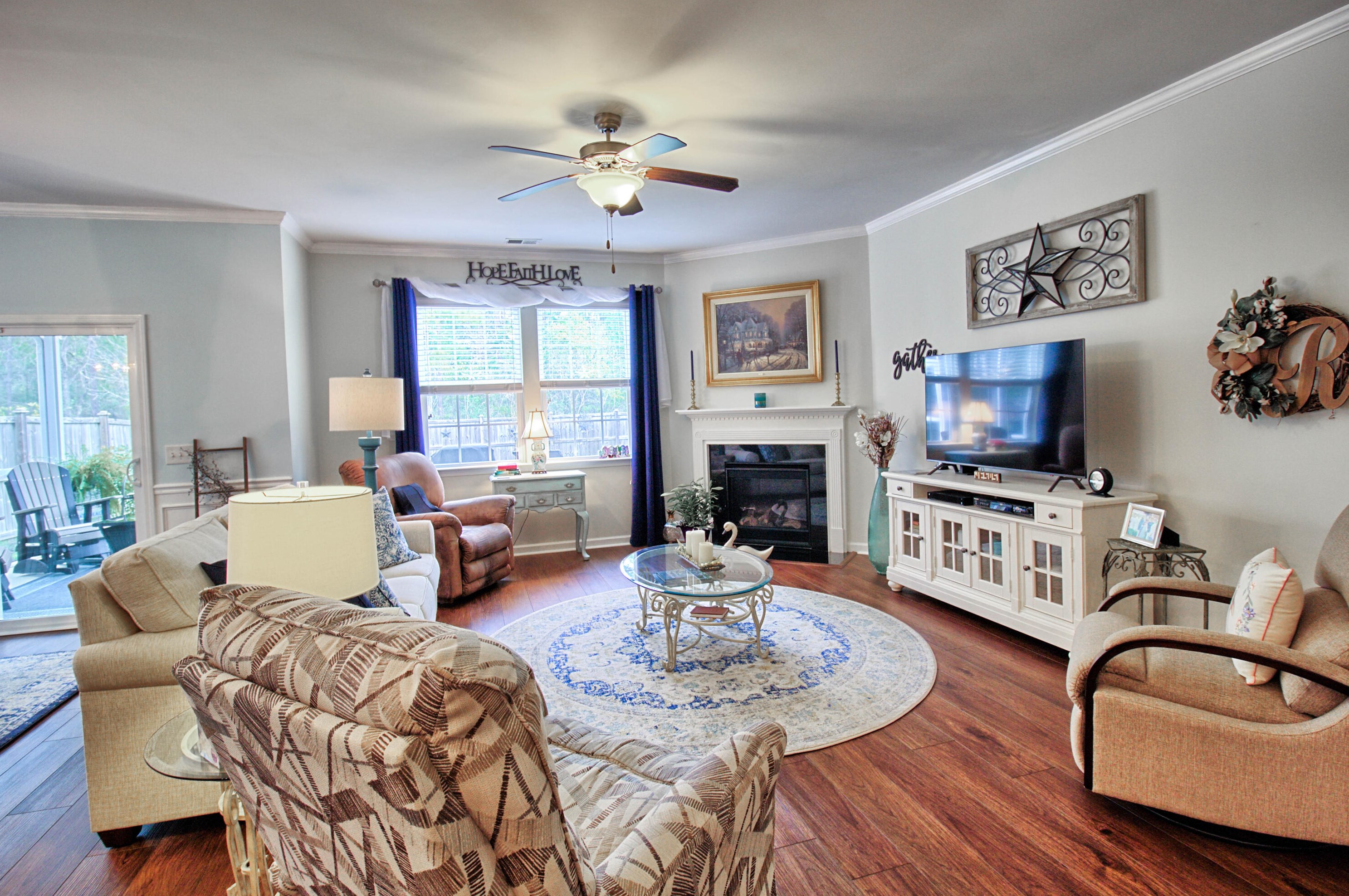 483 Whispering Breeze Ln, Summerville SC  29486 exterior