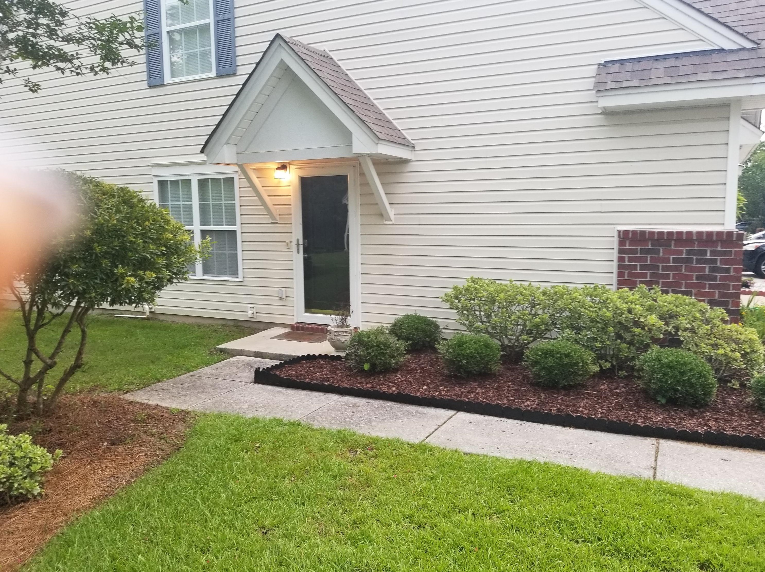 160 Darcy Ave, Charleston, SC 29445-6664