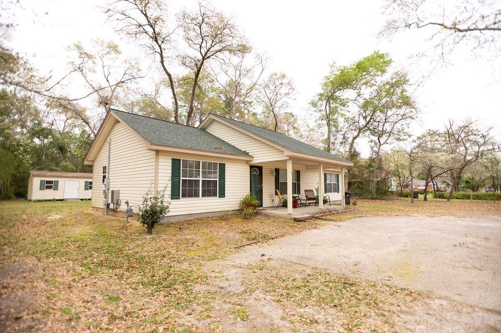 207 Breland St, Walterboro, SC 29488-3268