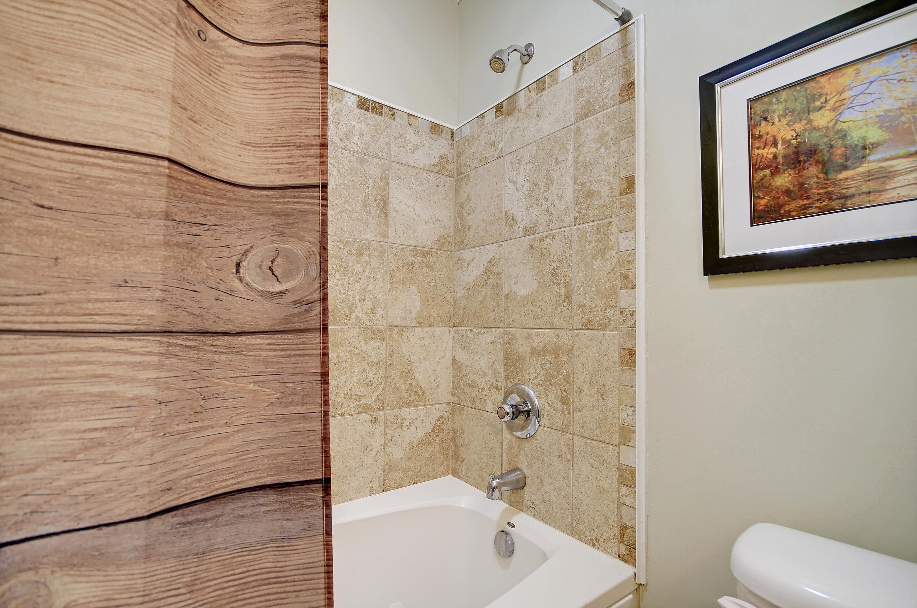 704 Tulip St, Summerville SC  29483-3953 exterior