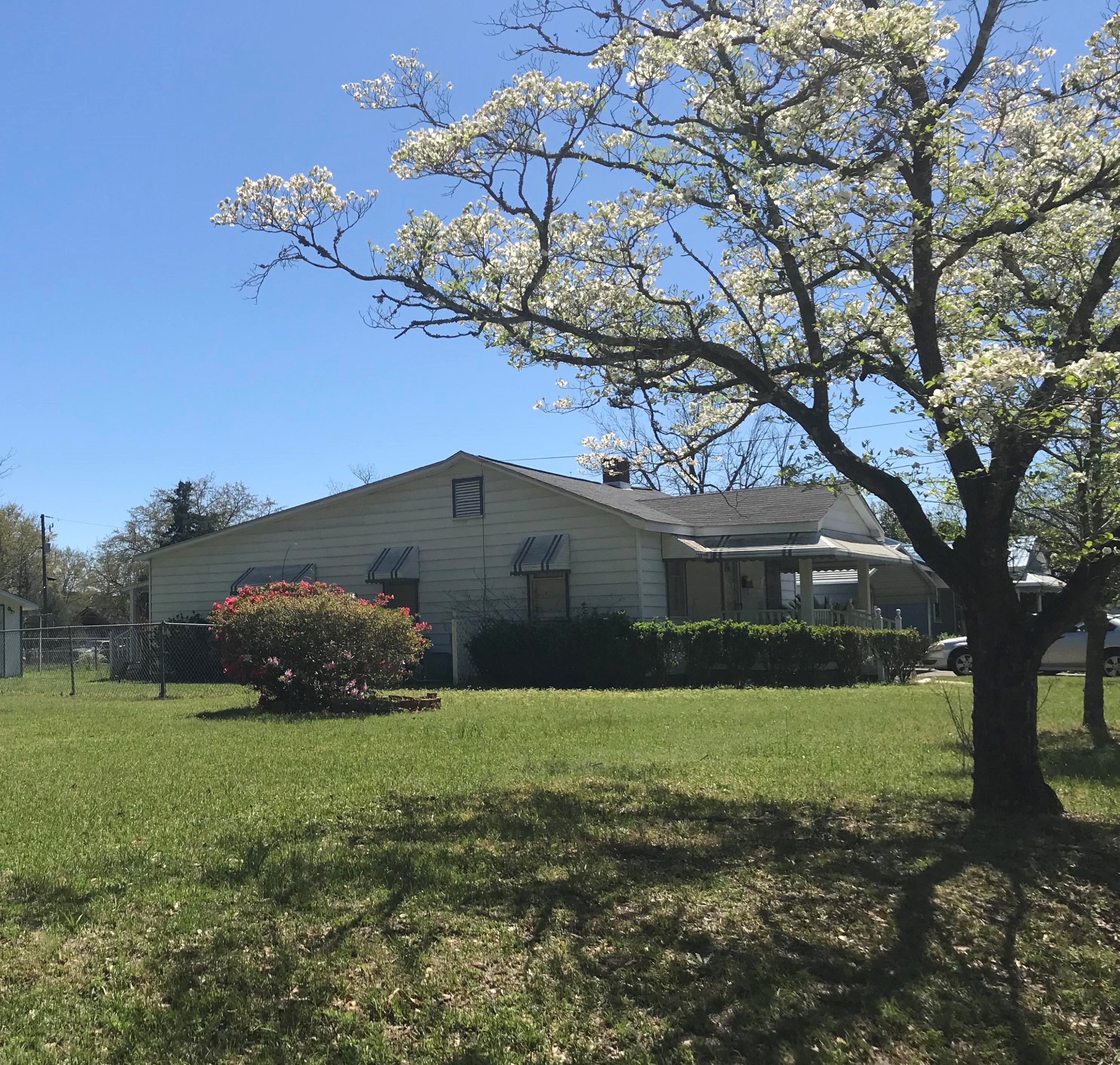 204 Stanley St, Hampton, SC 29924