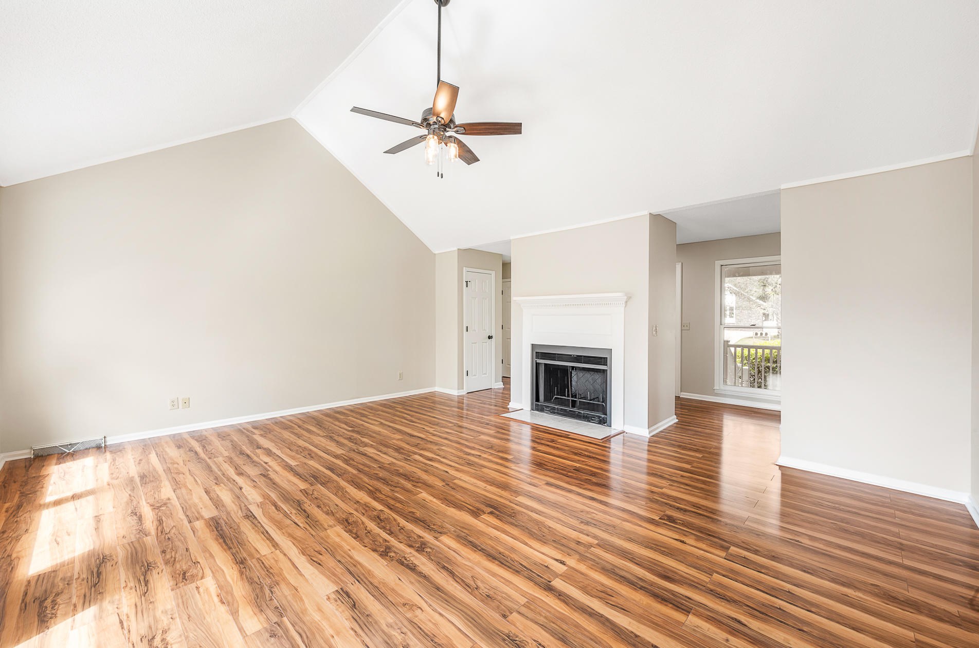 117 Hickory Trace Dr, Charleston SC  29445-5452 exterior