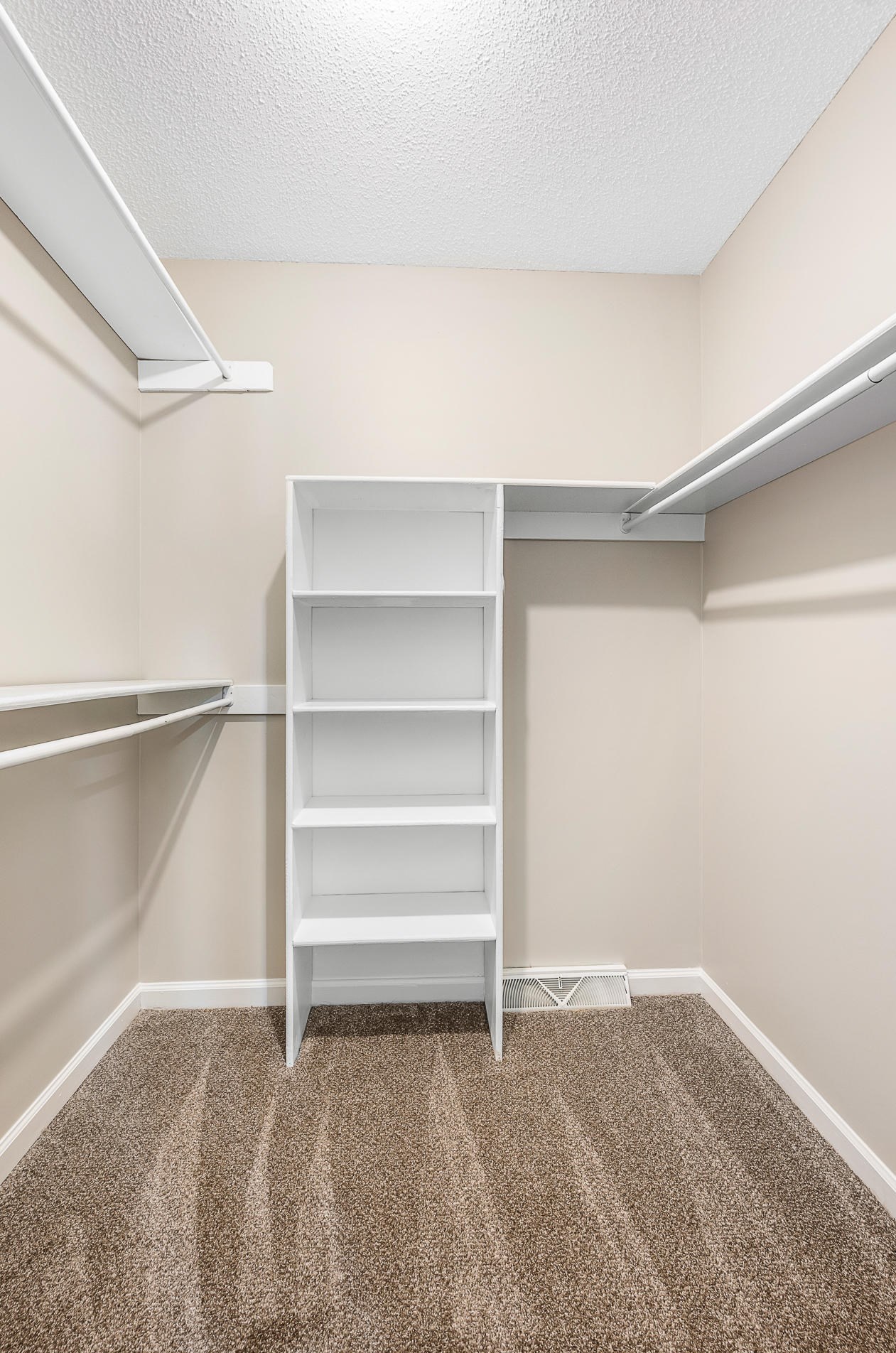 117 Hickory Trace Dr, Charleston SC  29445-5452 exterior