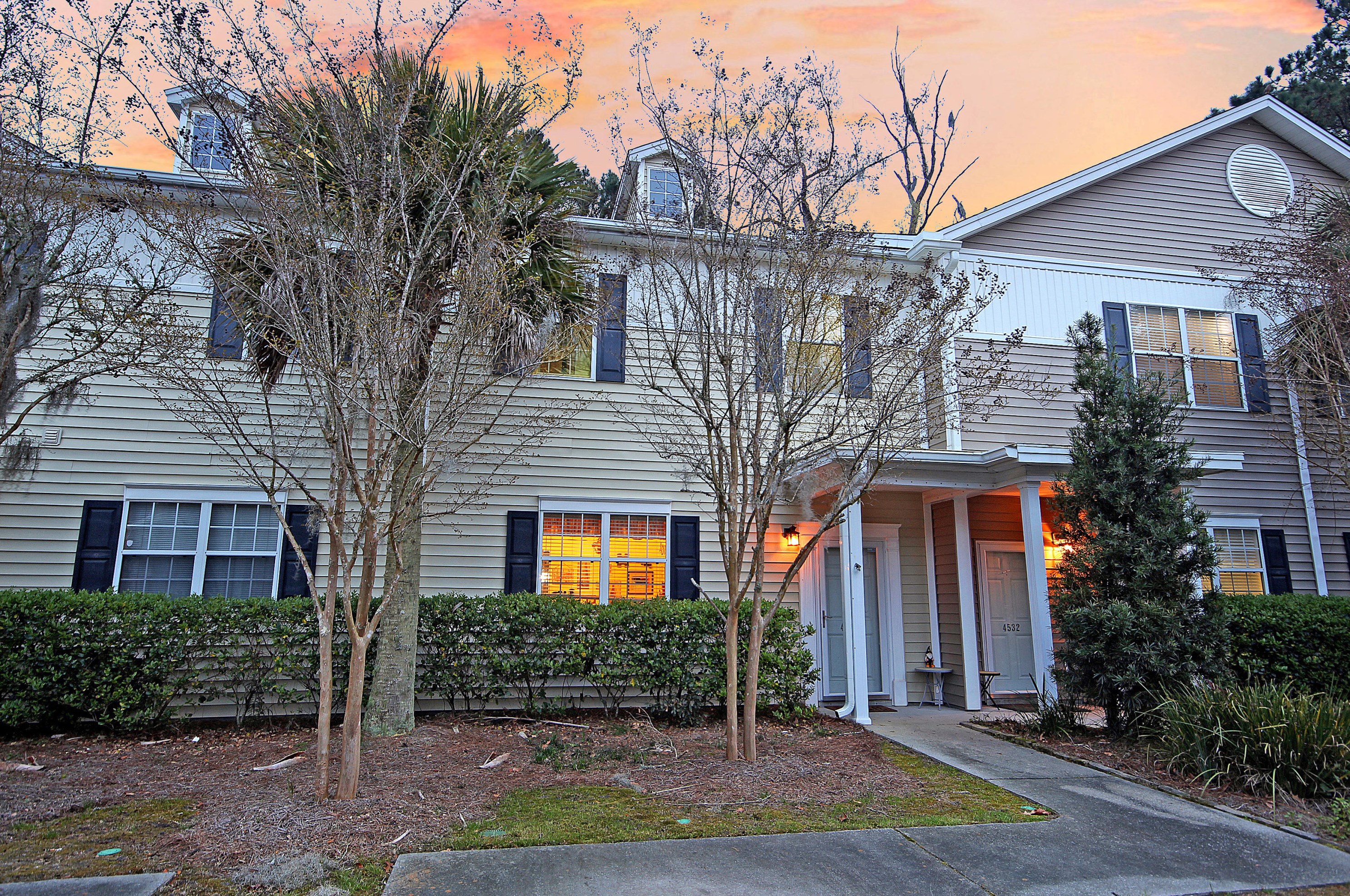 4534 Great Oak Dr, Charleston, SC 29418-5001