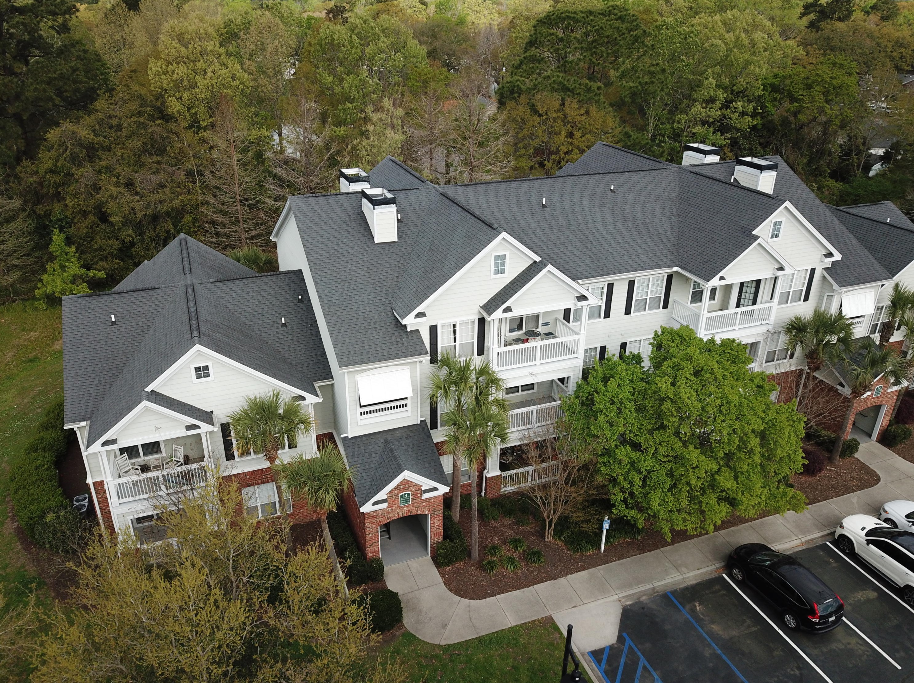 45 Sycamore Ave, Charleston SC  29407-6710 exterior
