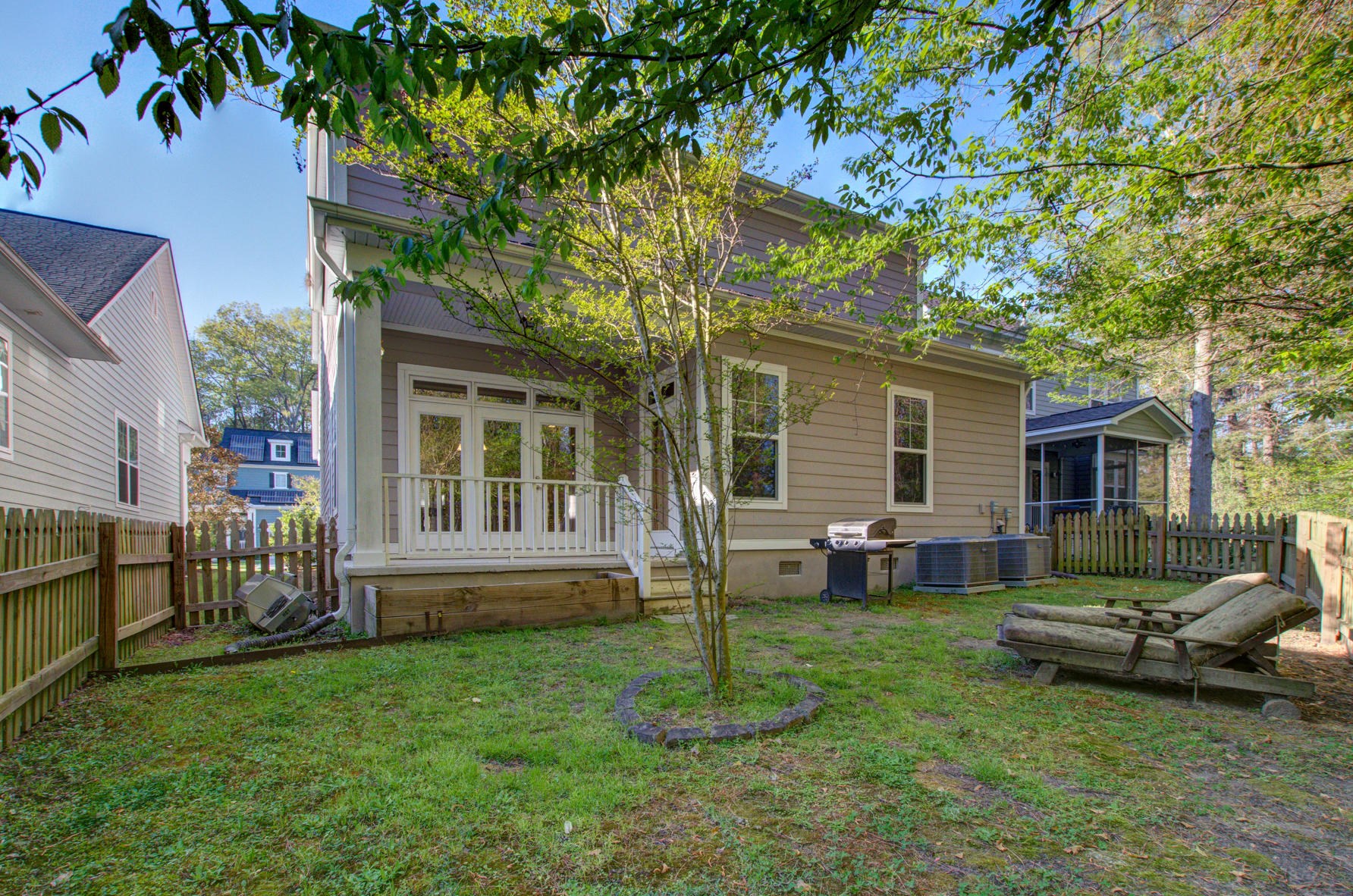 167 Ashley Bluffs Rd, Summerville, SC 29485-6043