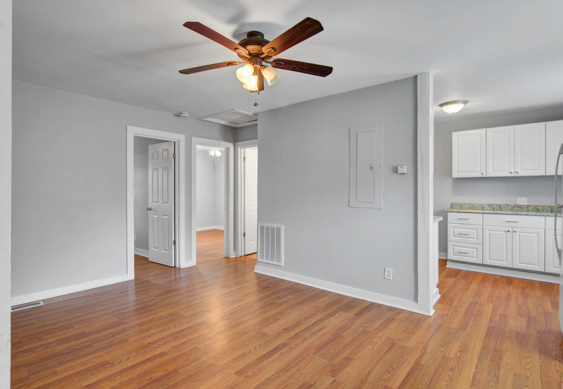 4335 Andrews St, Charleston SC  29418-5222 exterior
