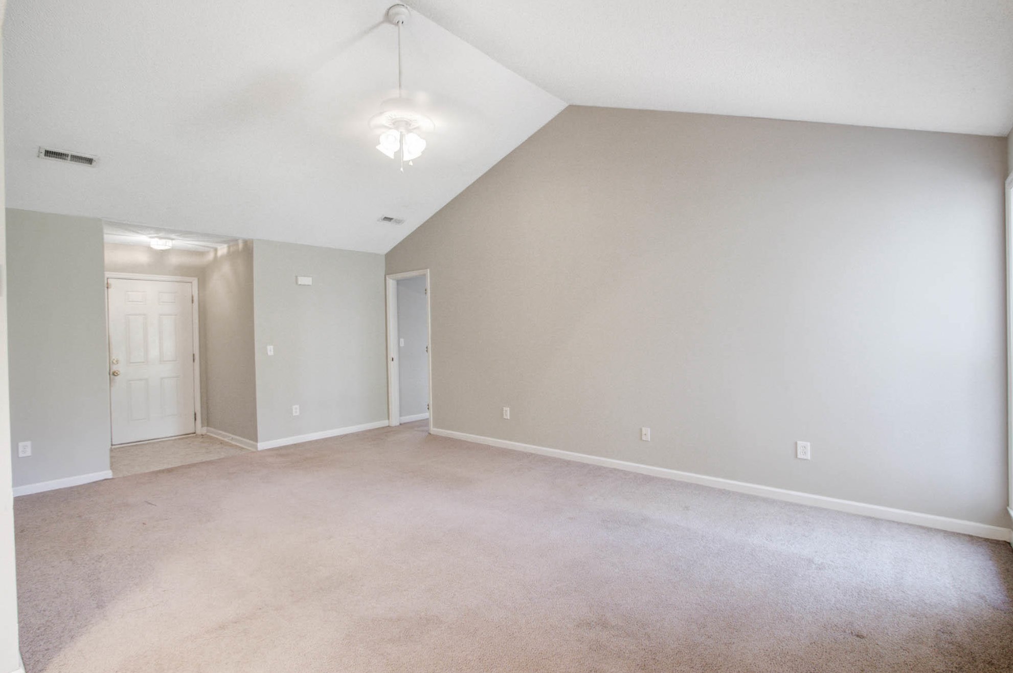 1860 Piper Dr, Charleston SC  29407-6212 exterior