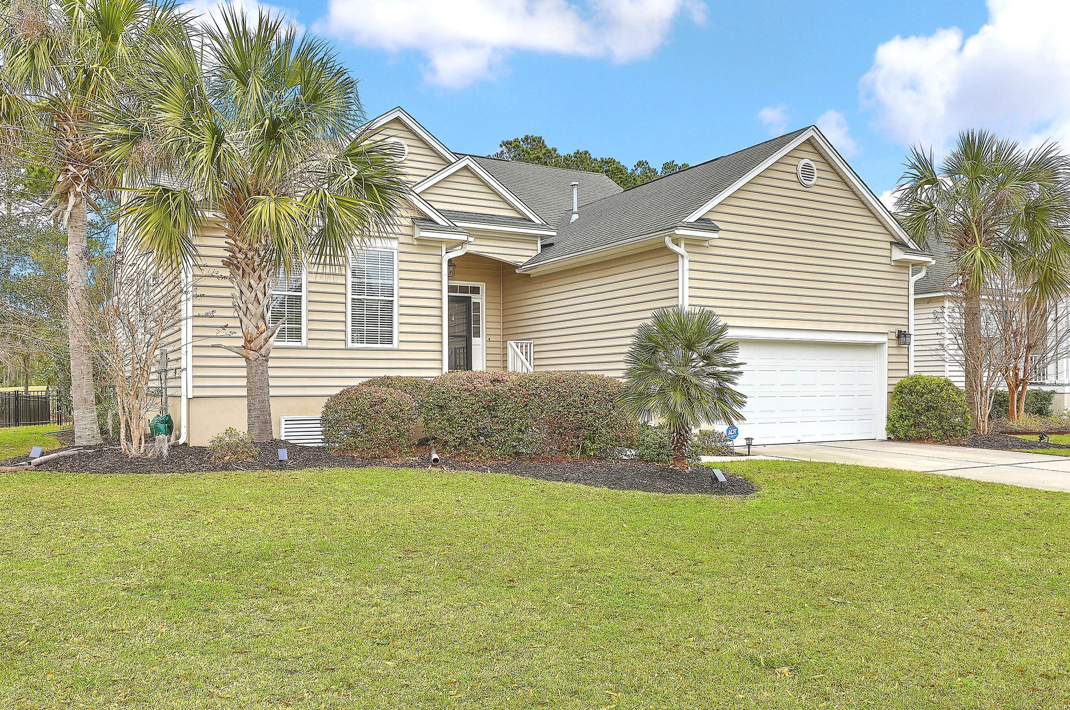 1485 Oakhurst Dr, Mount Pleasant, SC 29466