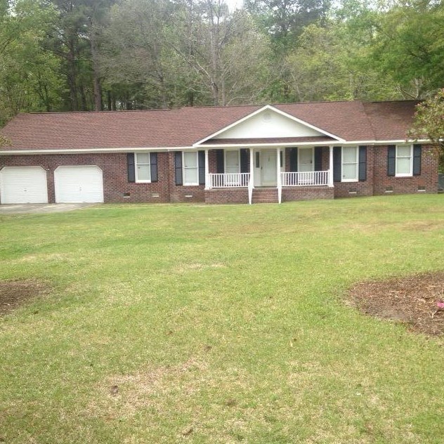 109 Thompson Blvd, Ridgeville, SC 29472