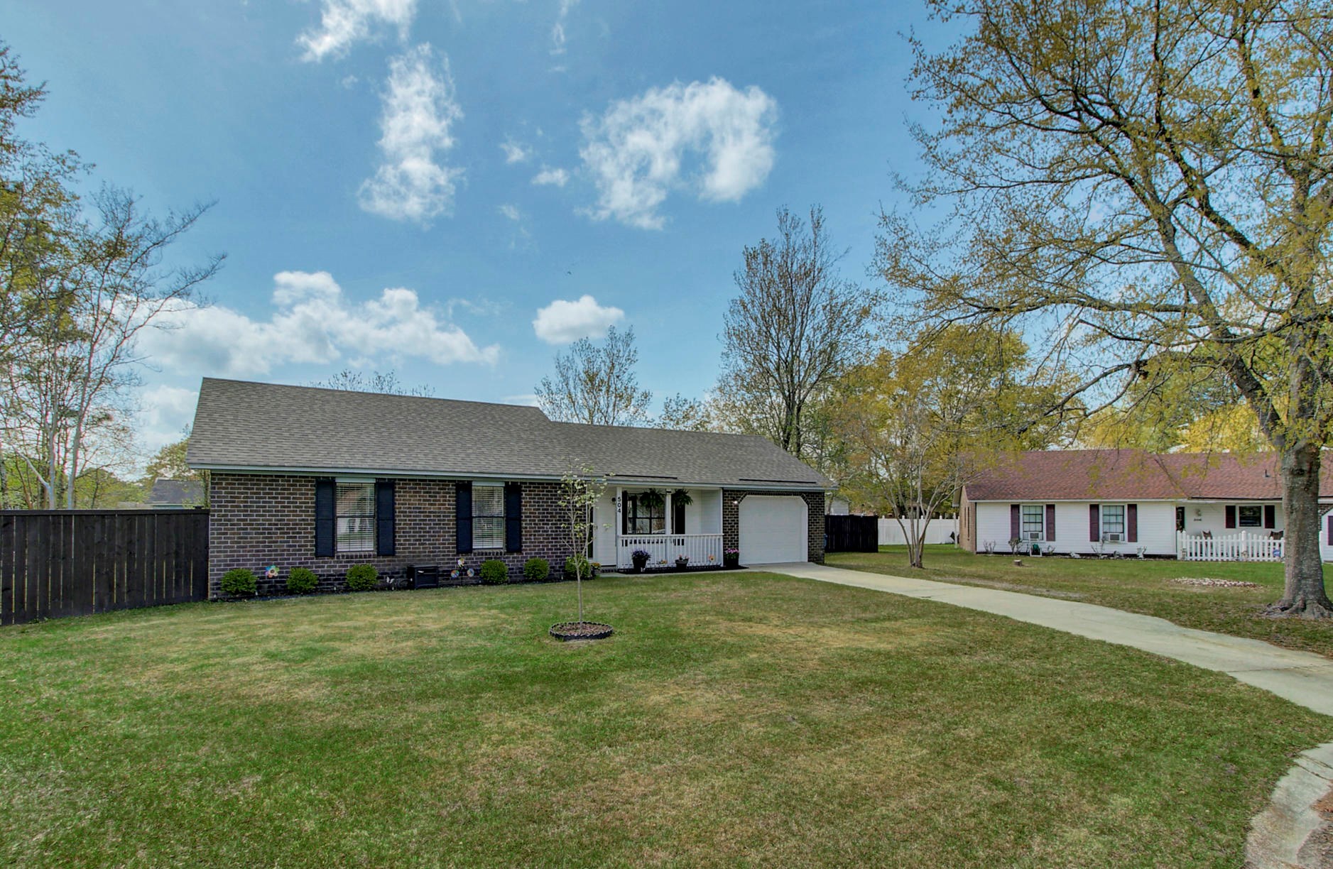 504 Buffalo Ct, Summerville, SC 29483-1913