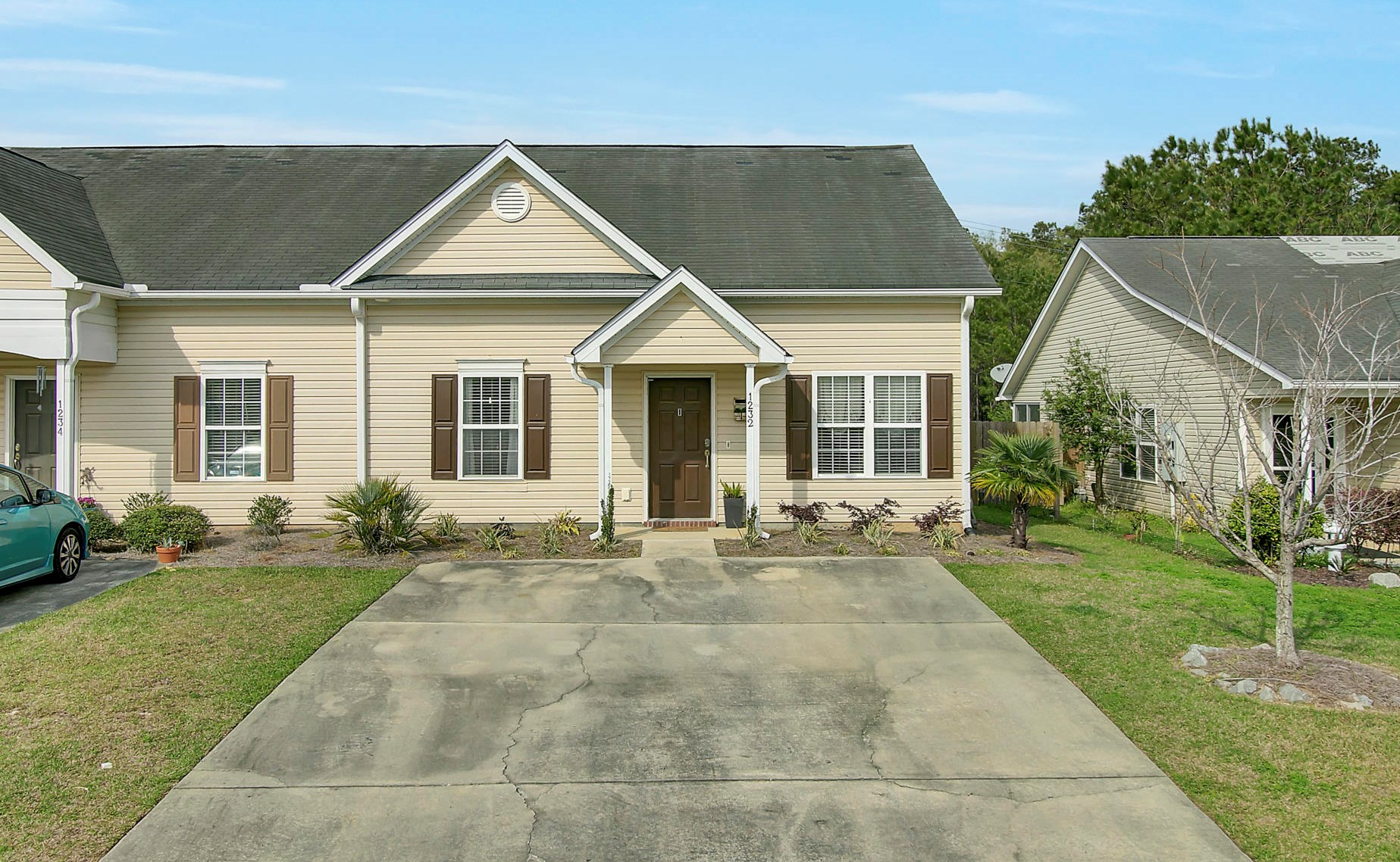 1232 River Rock Rd, Charleston, SC 29410-7296