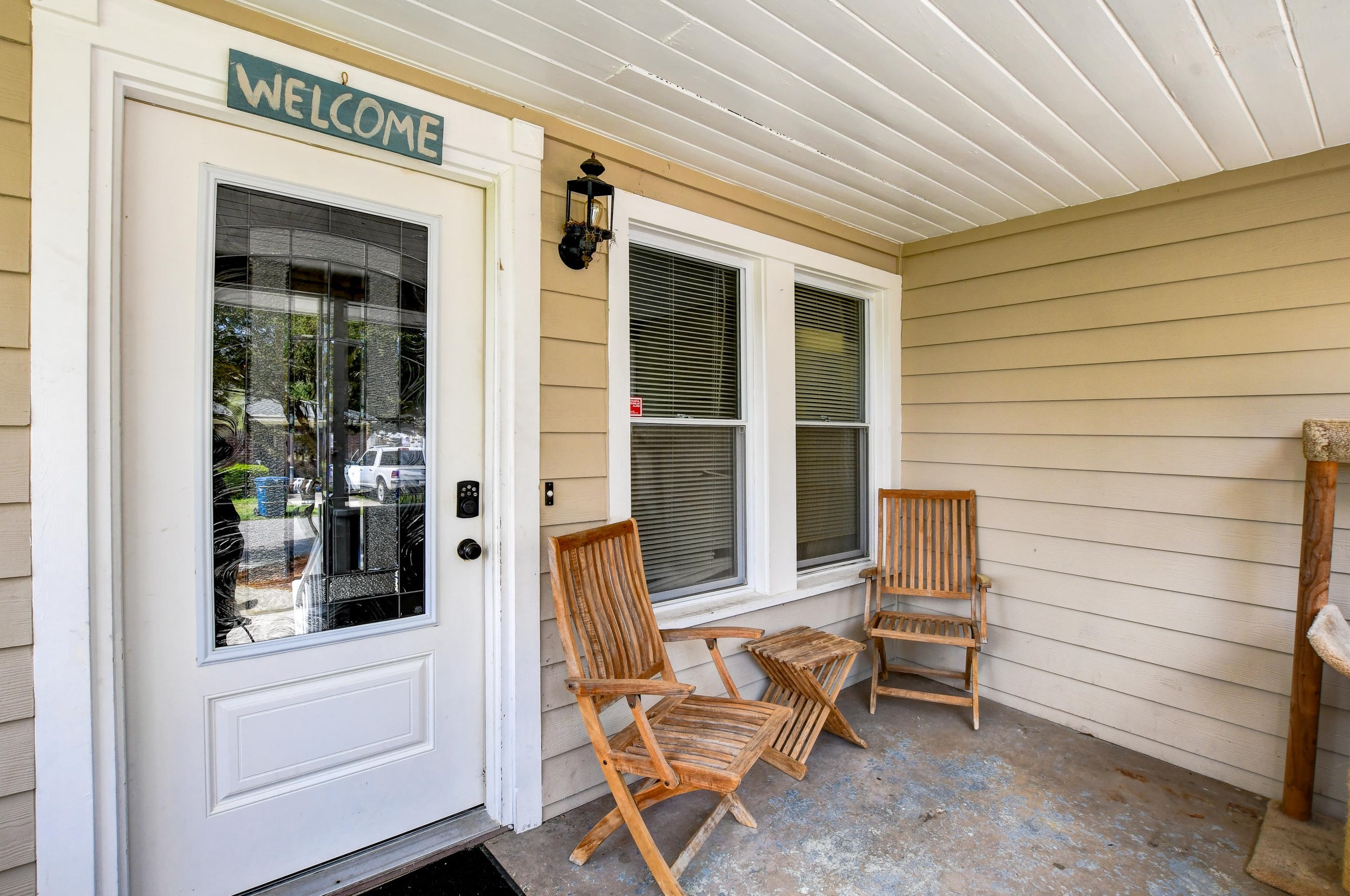 833 Kenyon St, Charleston, SC 29407-5737