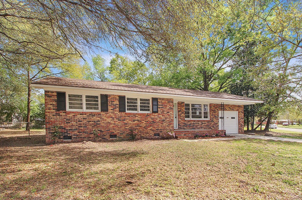 314 Oxford Rd, Ladson, SC 29456