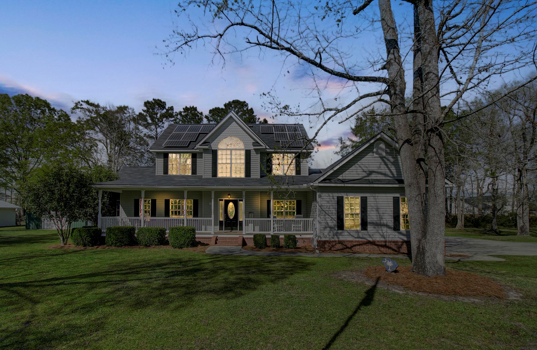 1902 Dubard St, Summerville, SC 29483-8002