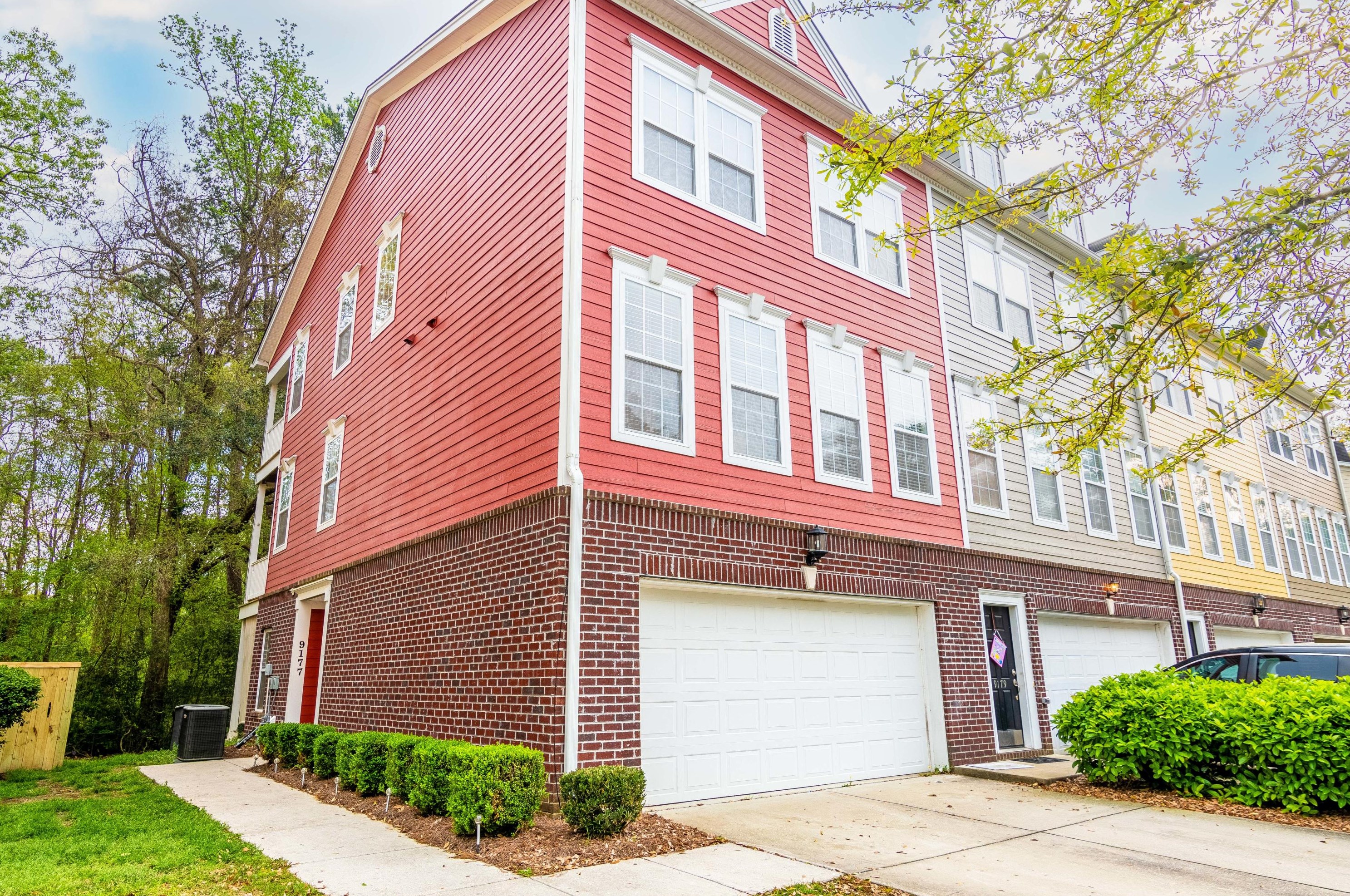 9177 Parlor Dr, Ladson, SC 29456