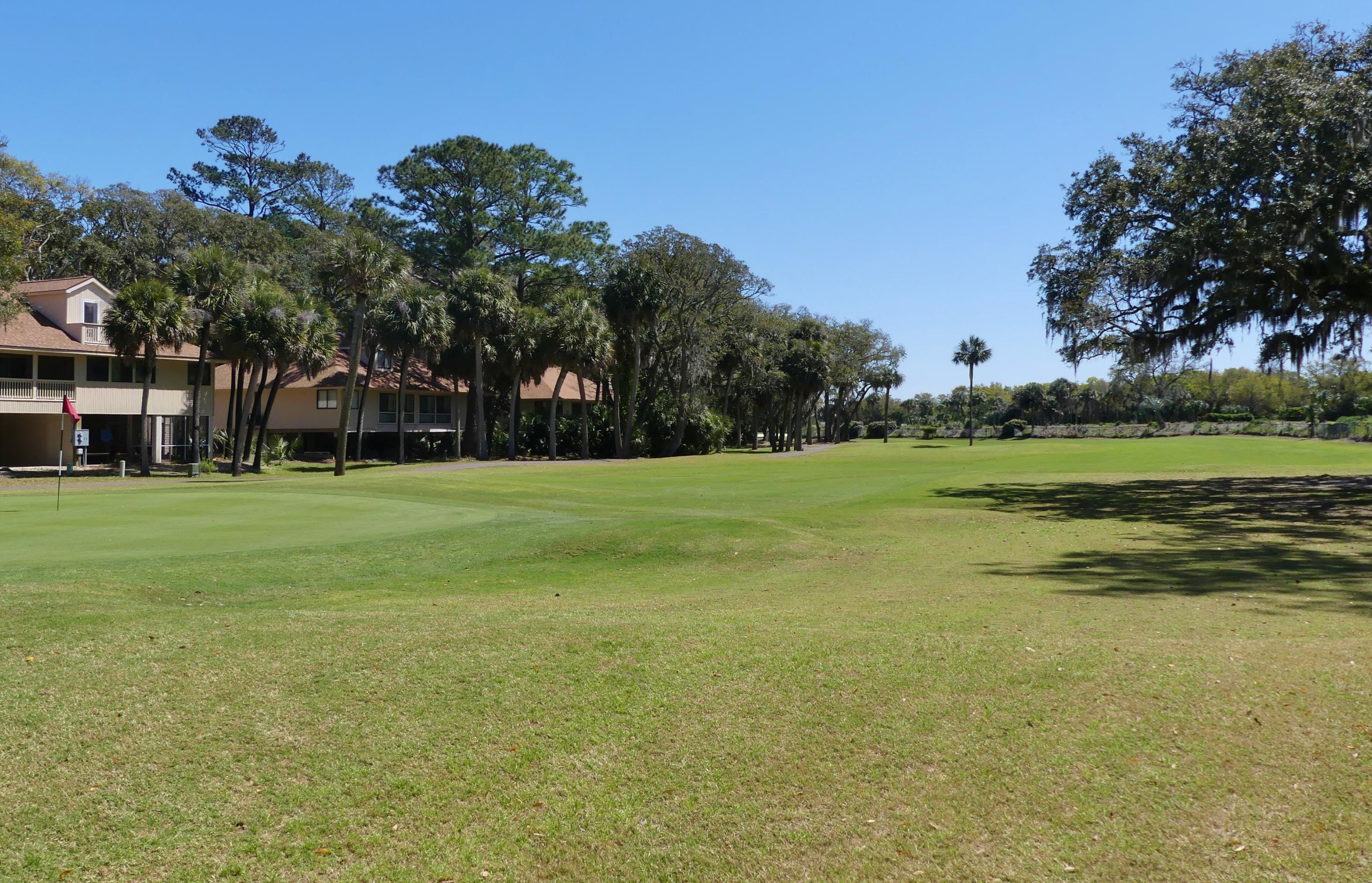 3302 Fort St, Edisto, SC 29438