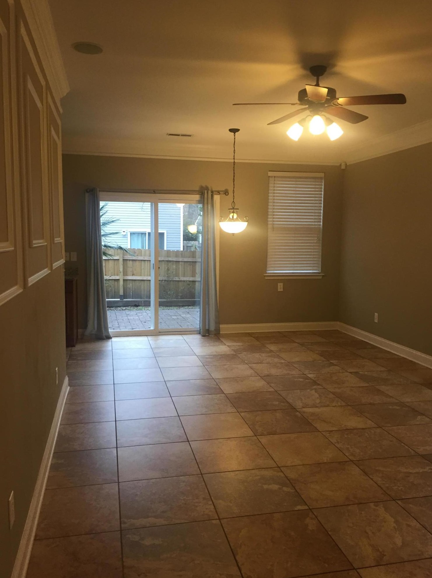 8854 Renwick Ave, Charleston, SC 29420-8362