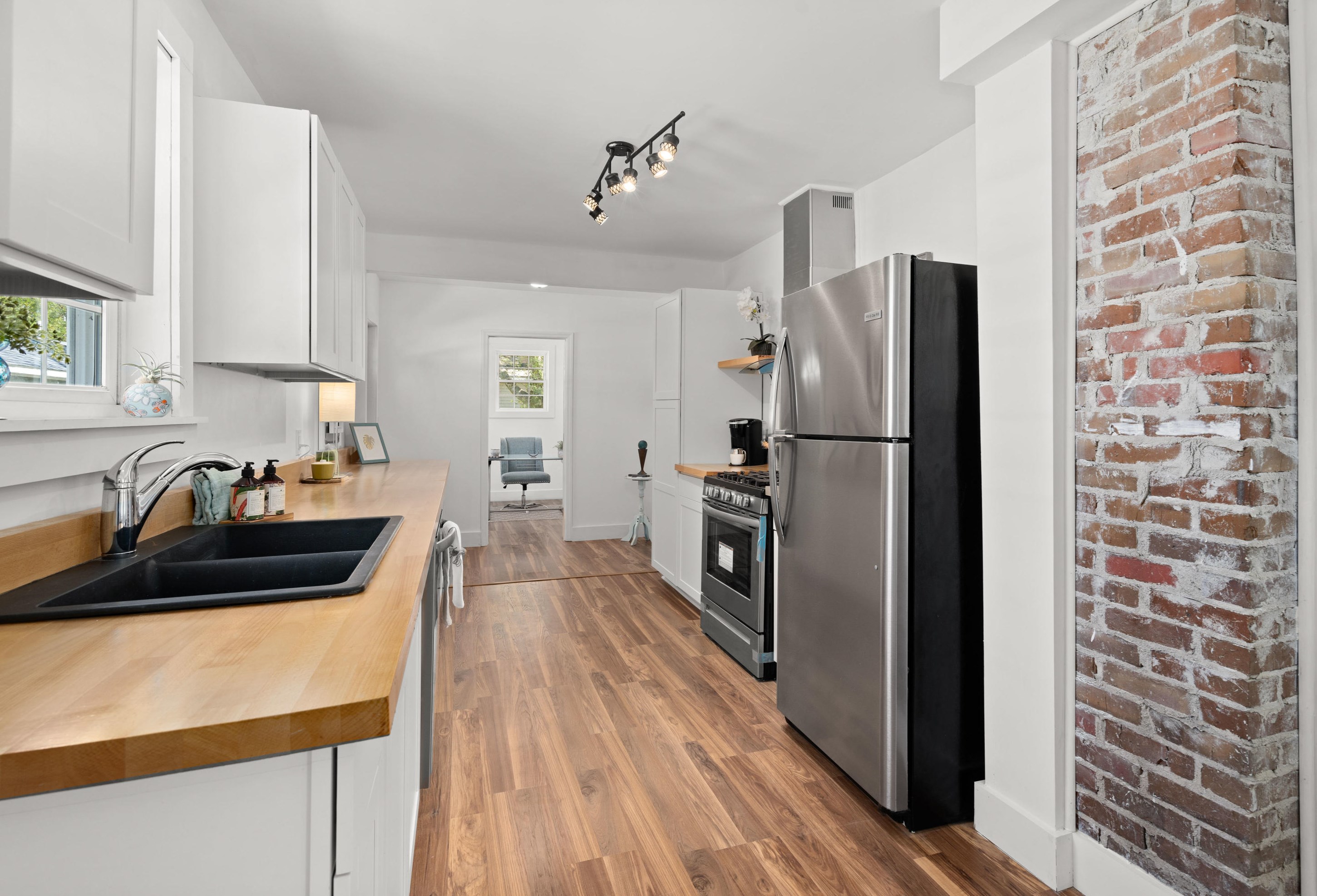 2693 Ranger Dr, Charleston SC  29405-7368 exterior