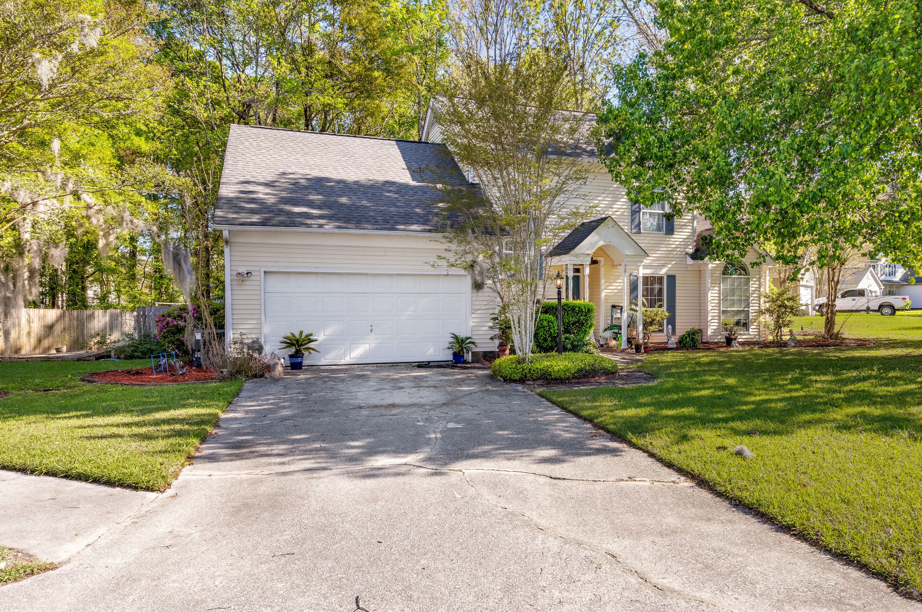 100 Millburgh Ln, Charleston, SC 29445-4043