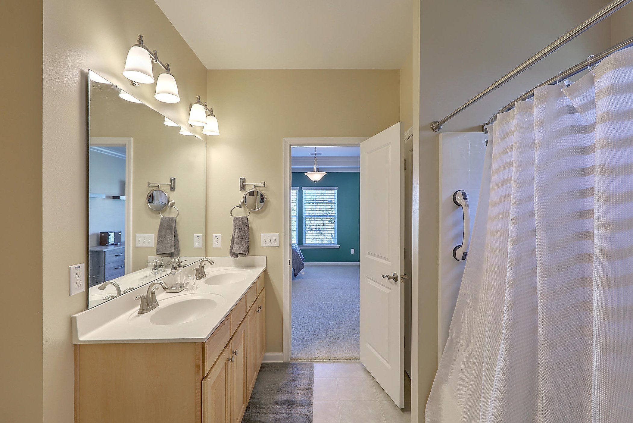 9670 Islesworth Way, Summerville SC  29485-9062 exterior