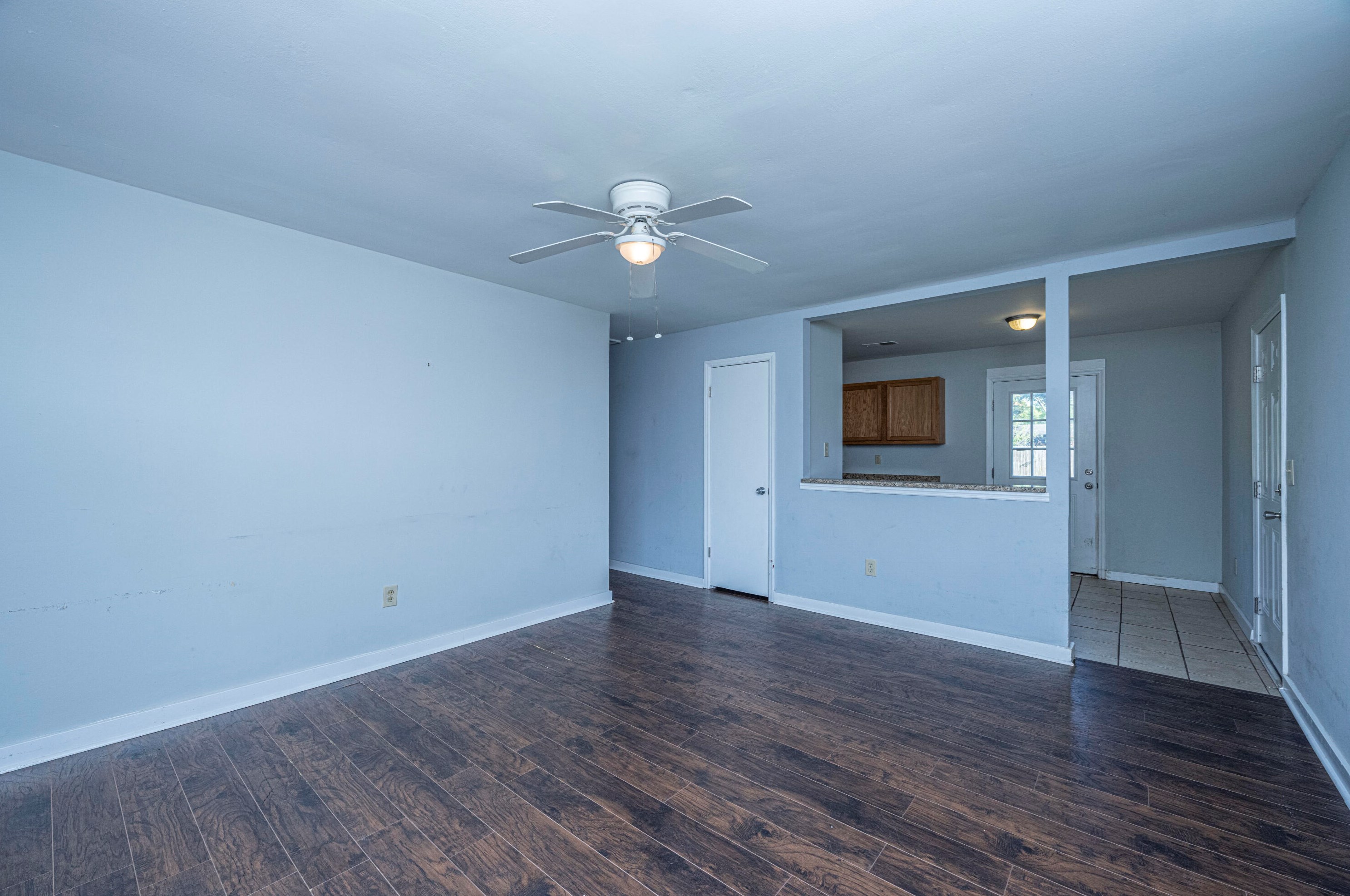 2672 Leeds Ave, Charleston, SC 29405-6834