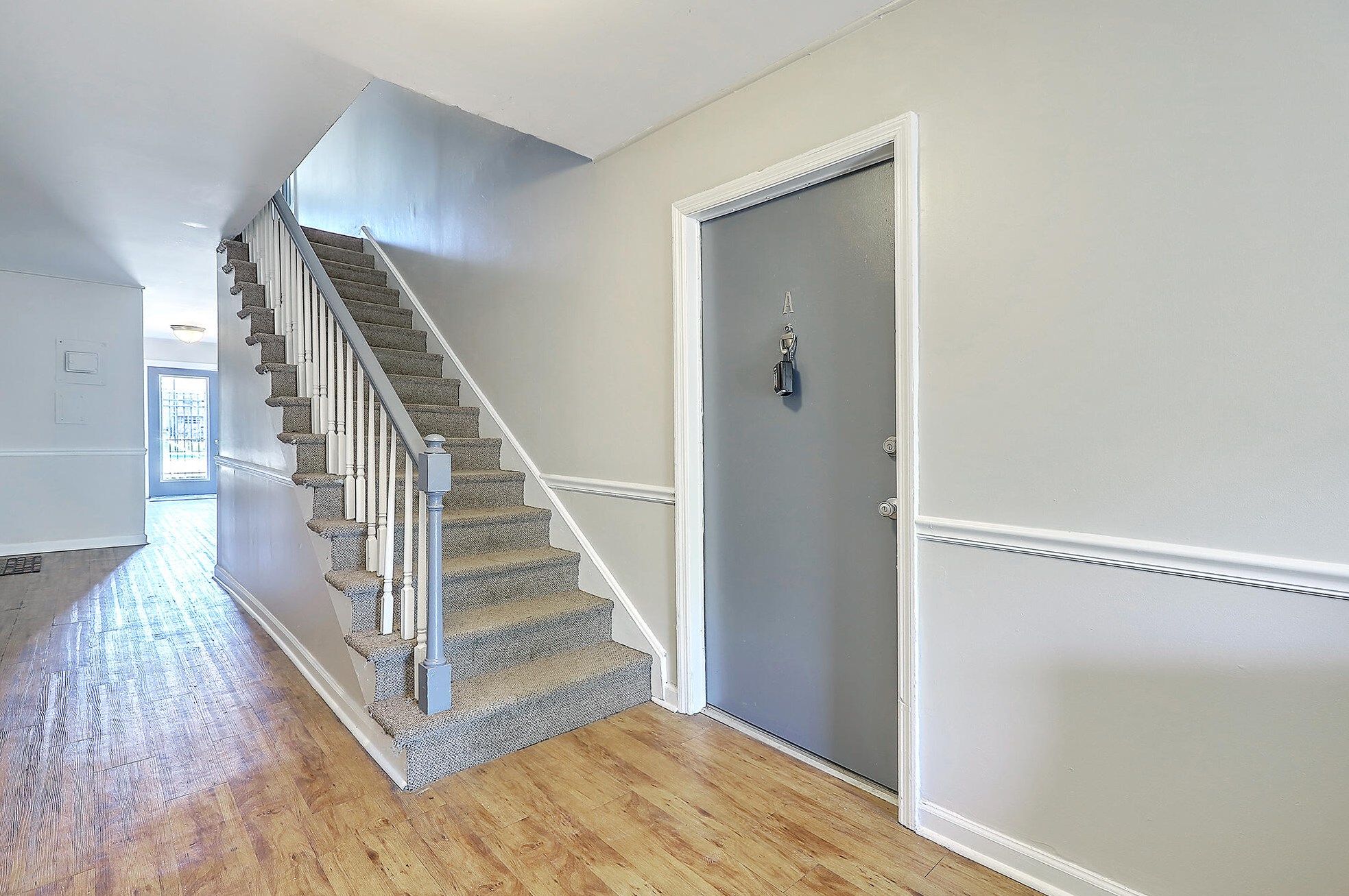 1402 Camp Rd, Charleston SC  29412-3732 exterior