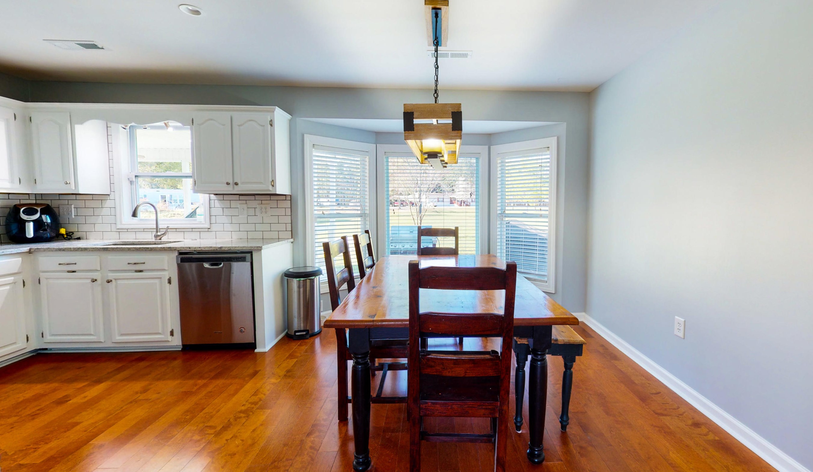 504 Sugar Ln, Cordesville SC  29434-9696 exterior