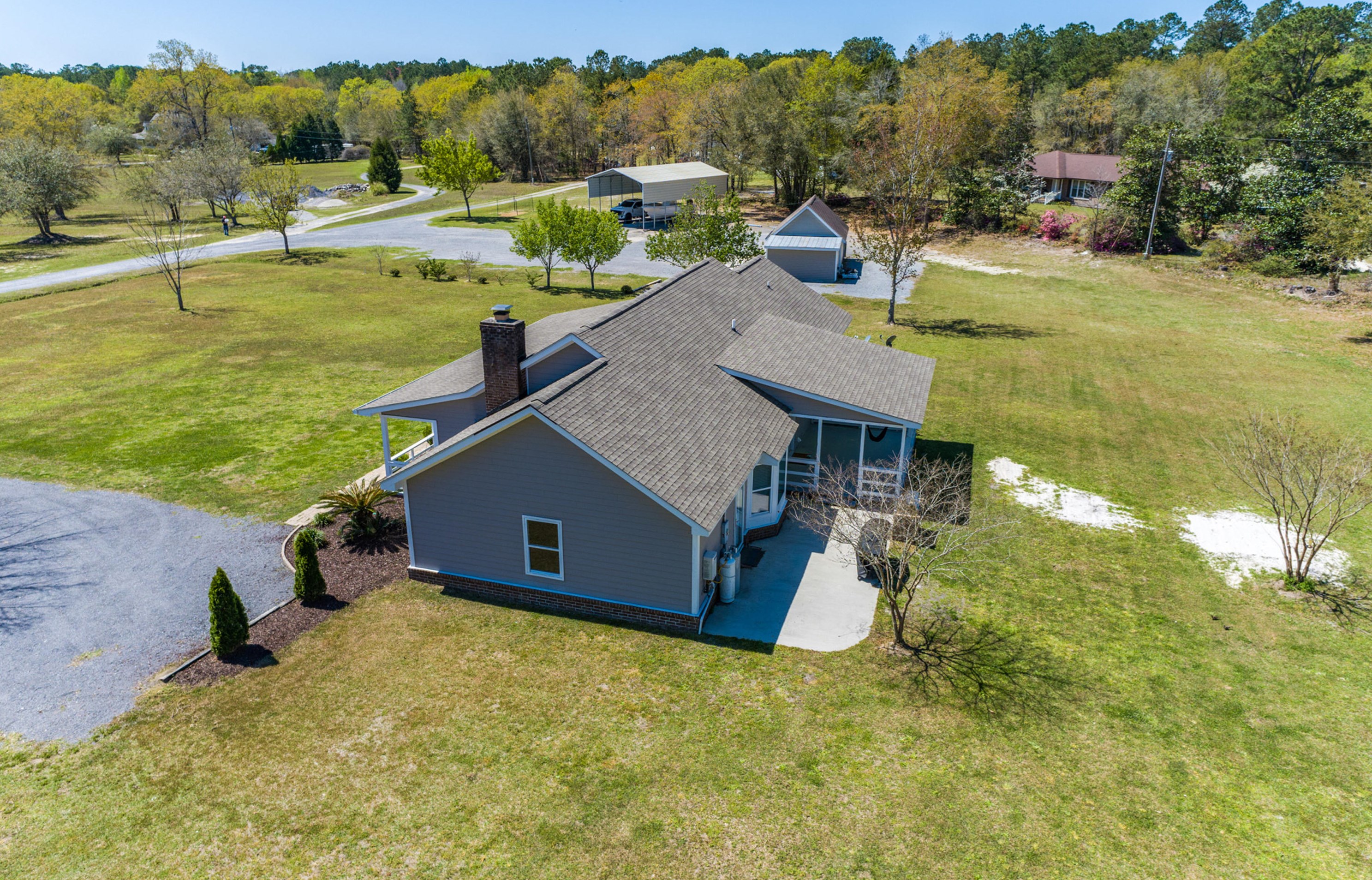 504 Sugar Ln, Cordesville SC  29434-9696 exterior