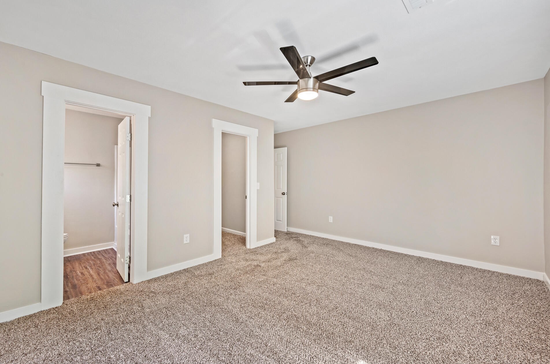 105 Iron Rd, Summerville SC  29483-7728 exterior