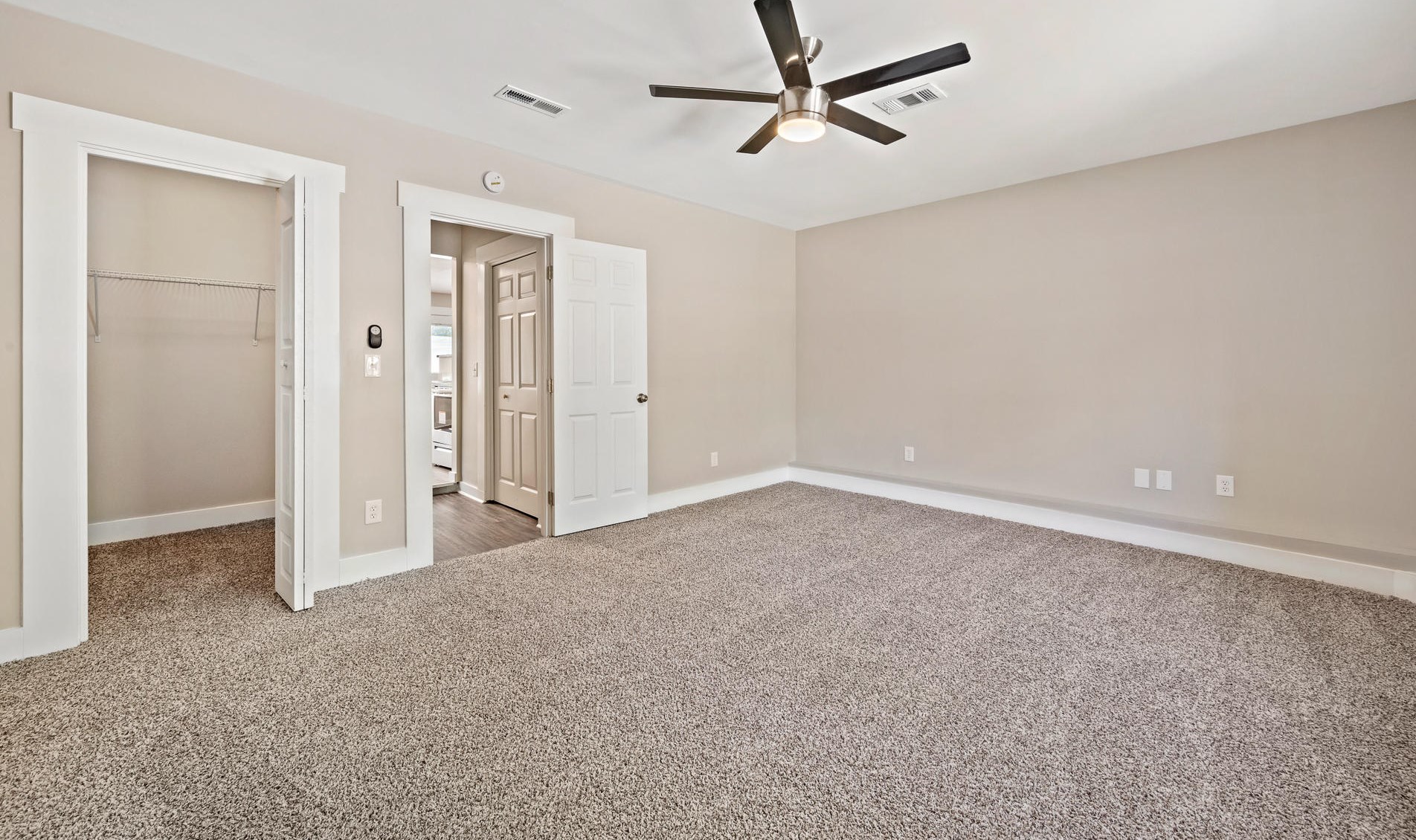 105 Iron Rd, Summerville SC  29483-7728 exterior