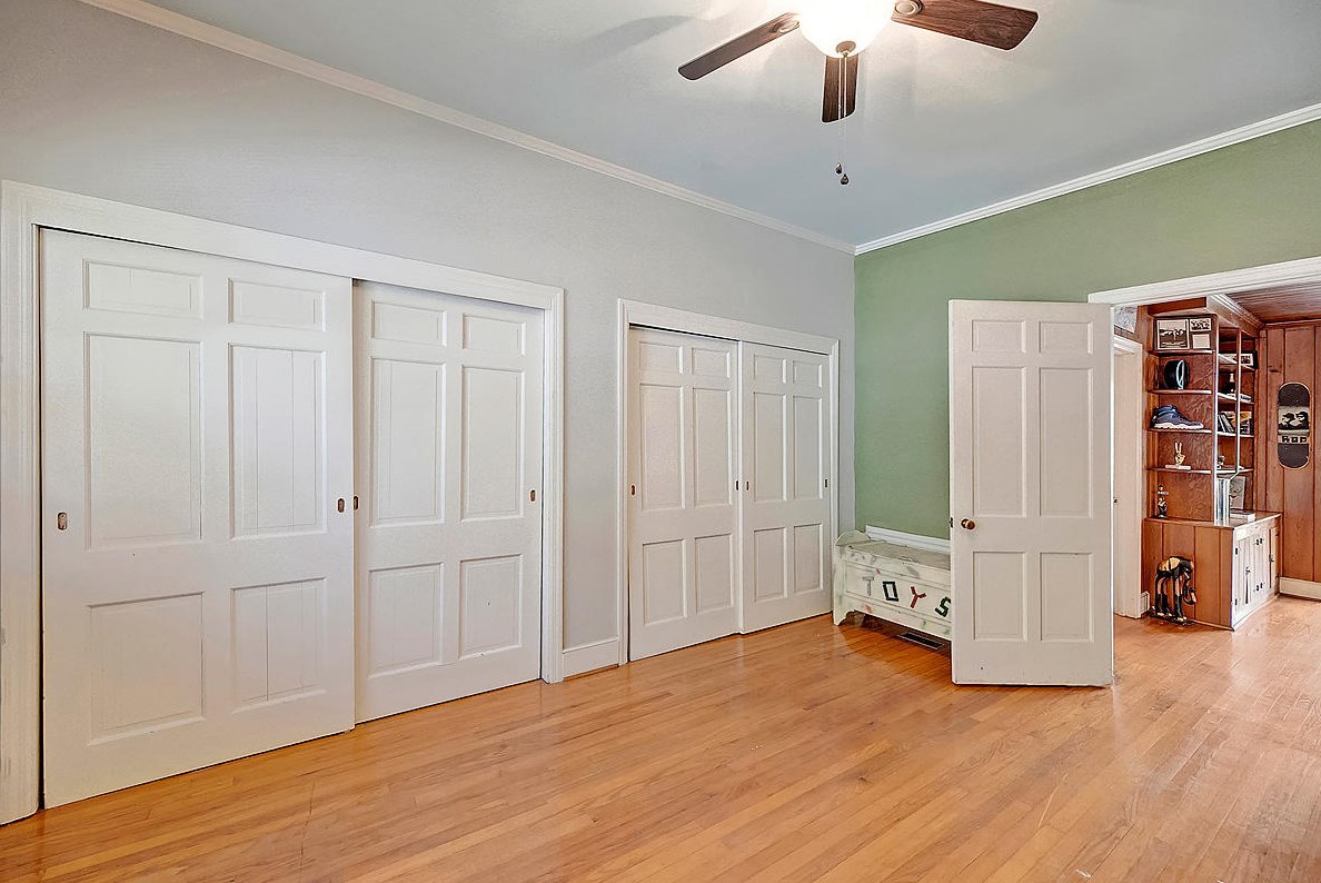 401 Black St, Walterboro SC  29488-4310 exterior