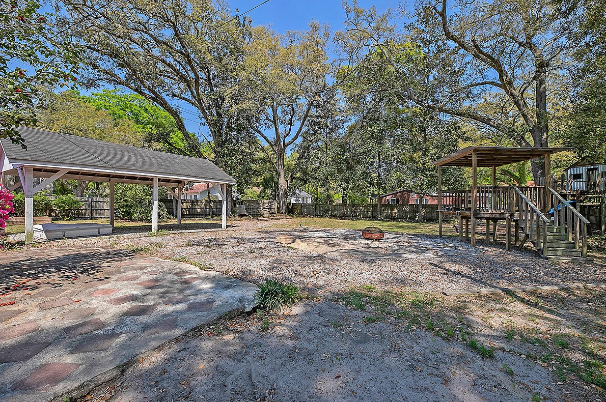 401 Black St, Walterboro SC  29488-4310 exterior