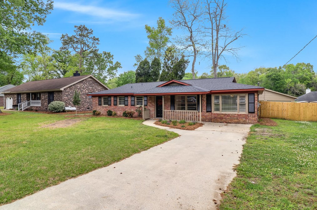 1221 Ot Wallace Blvd, Moncks Corner, SC 29461