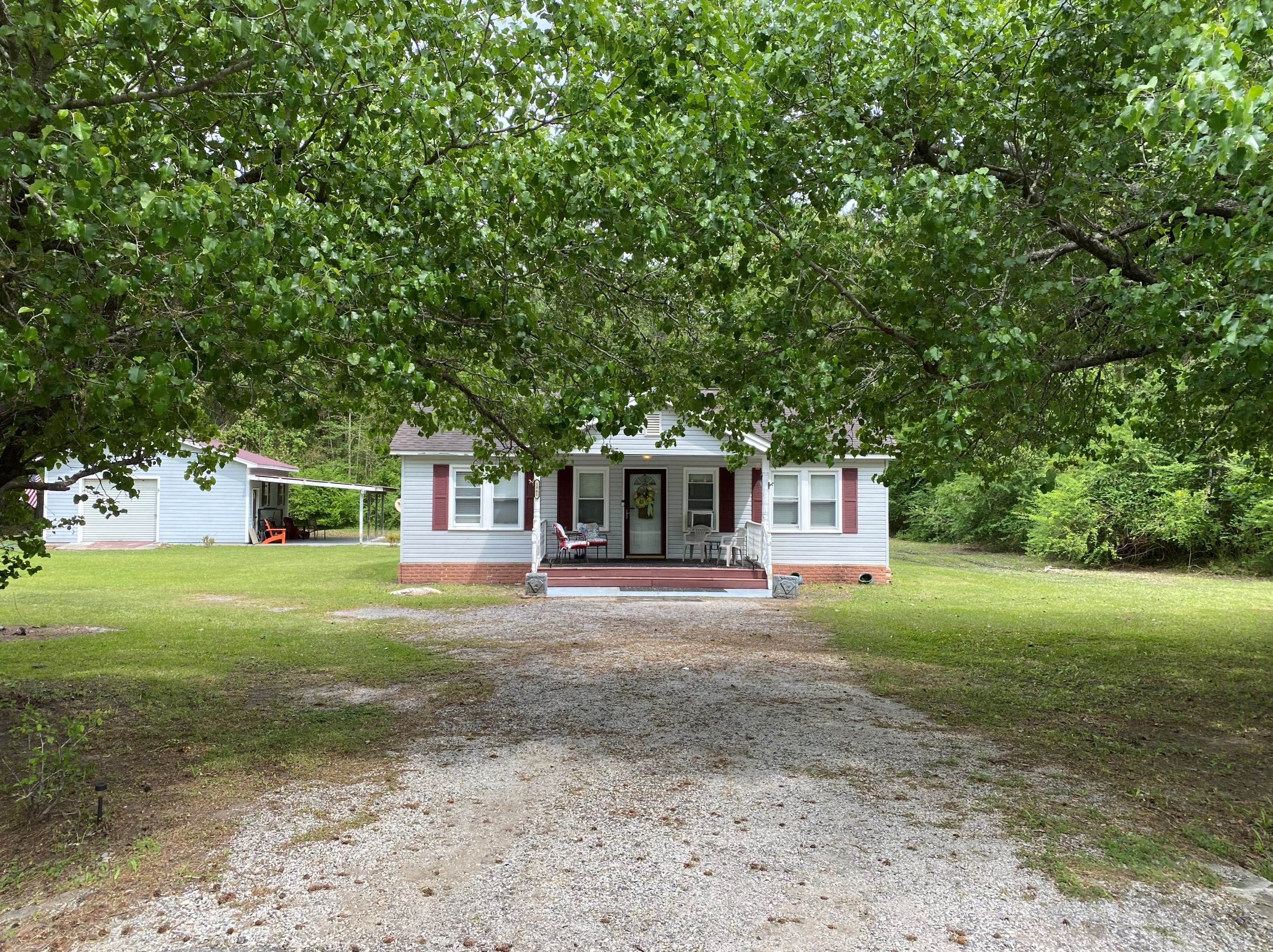 1861 County Line Rd, Cross, SC 29436