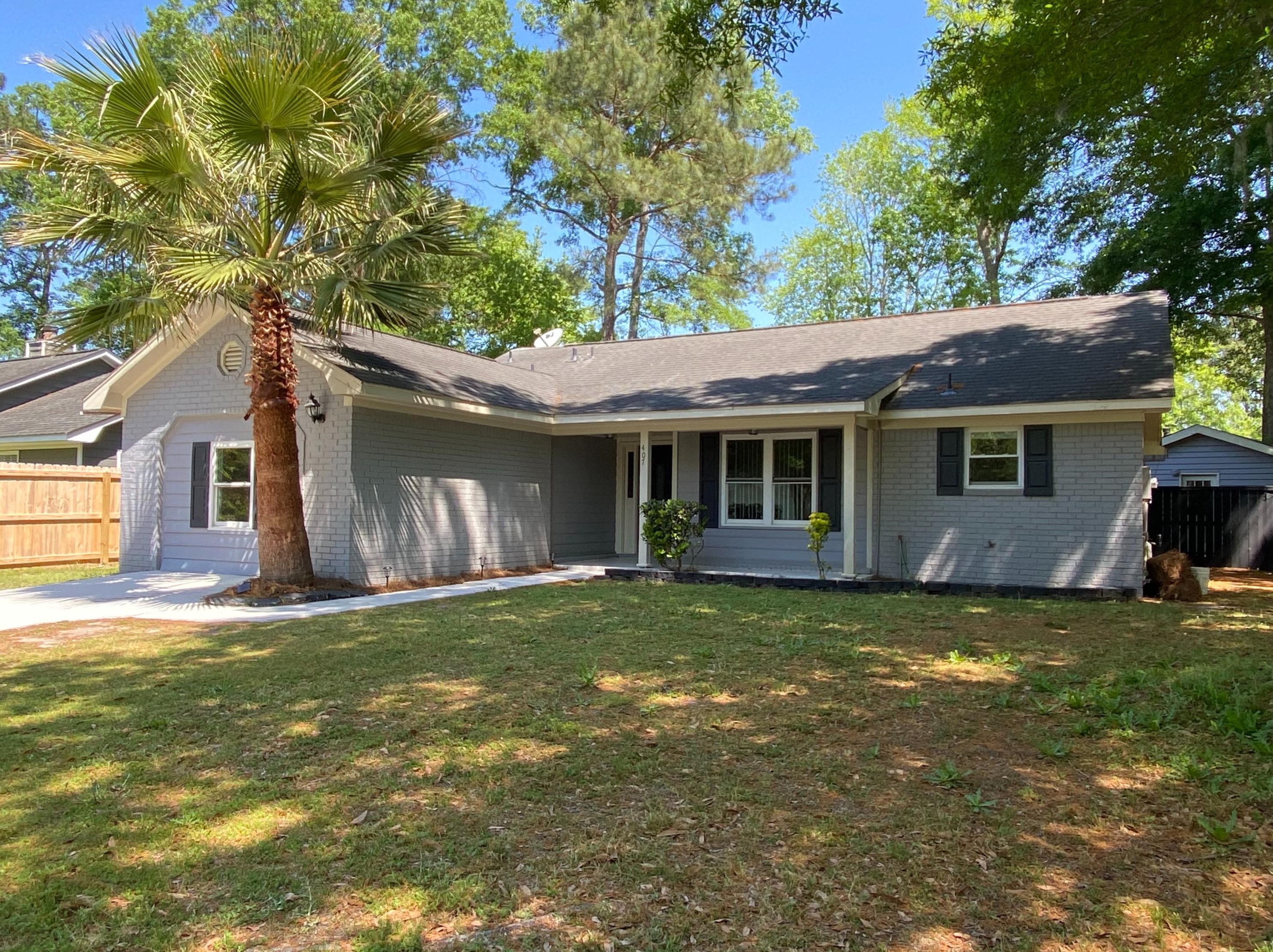 407 York St, Ladson, SC 29456