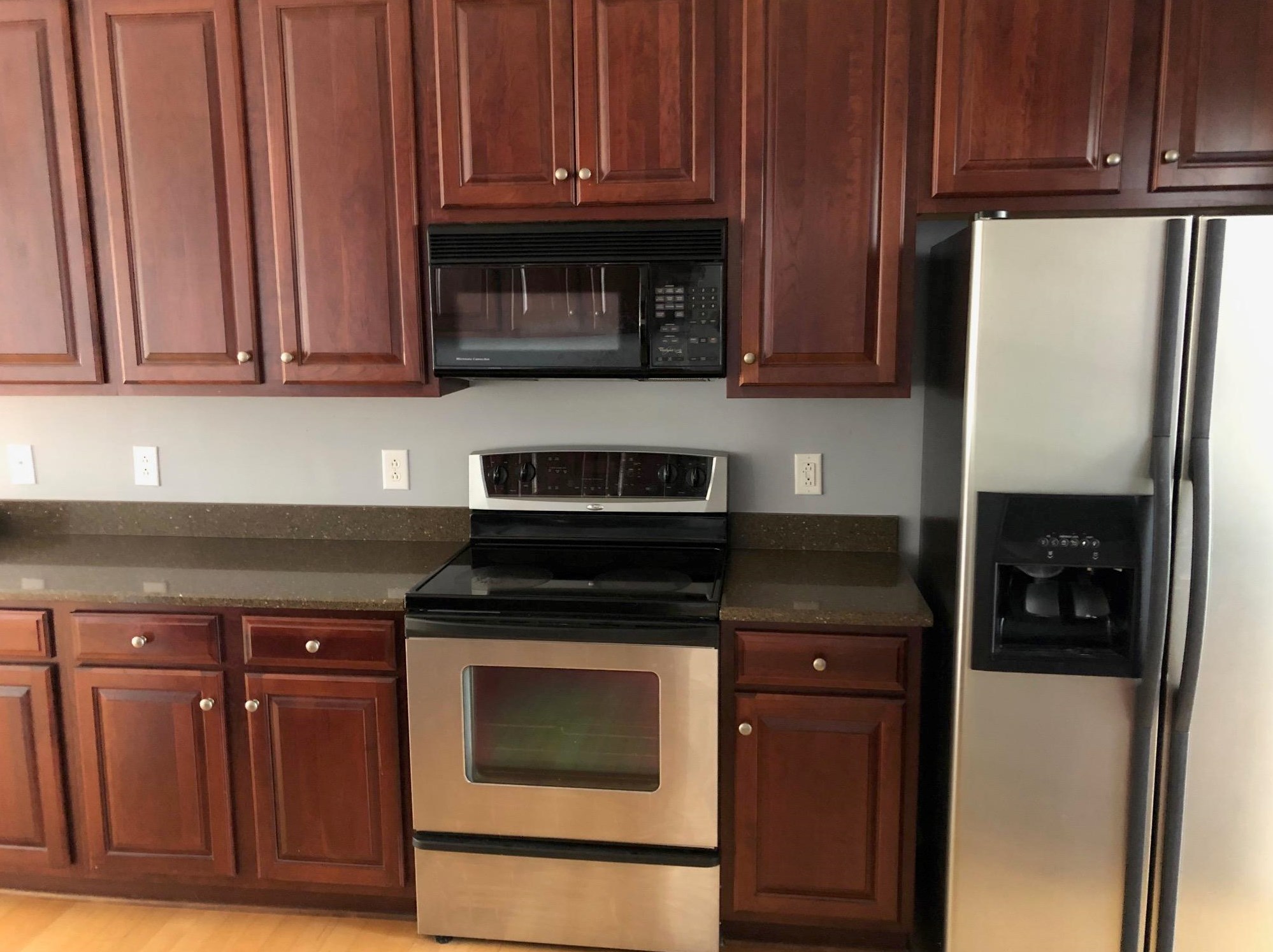 532 Delafield Dr, Summerville SC  29483-7069 exterior