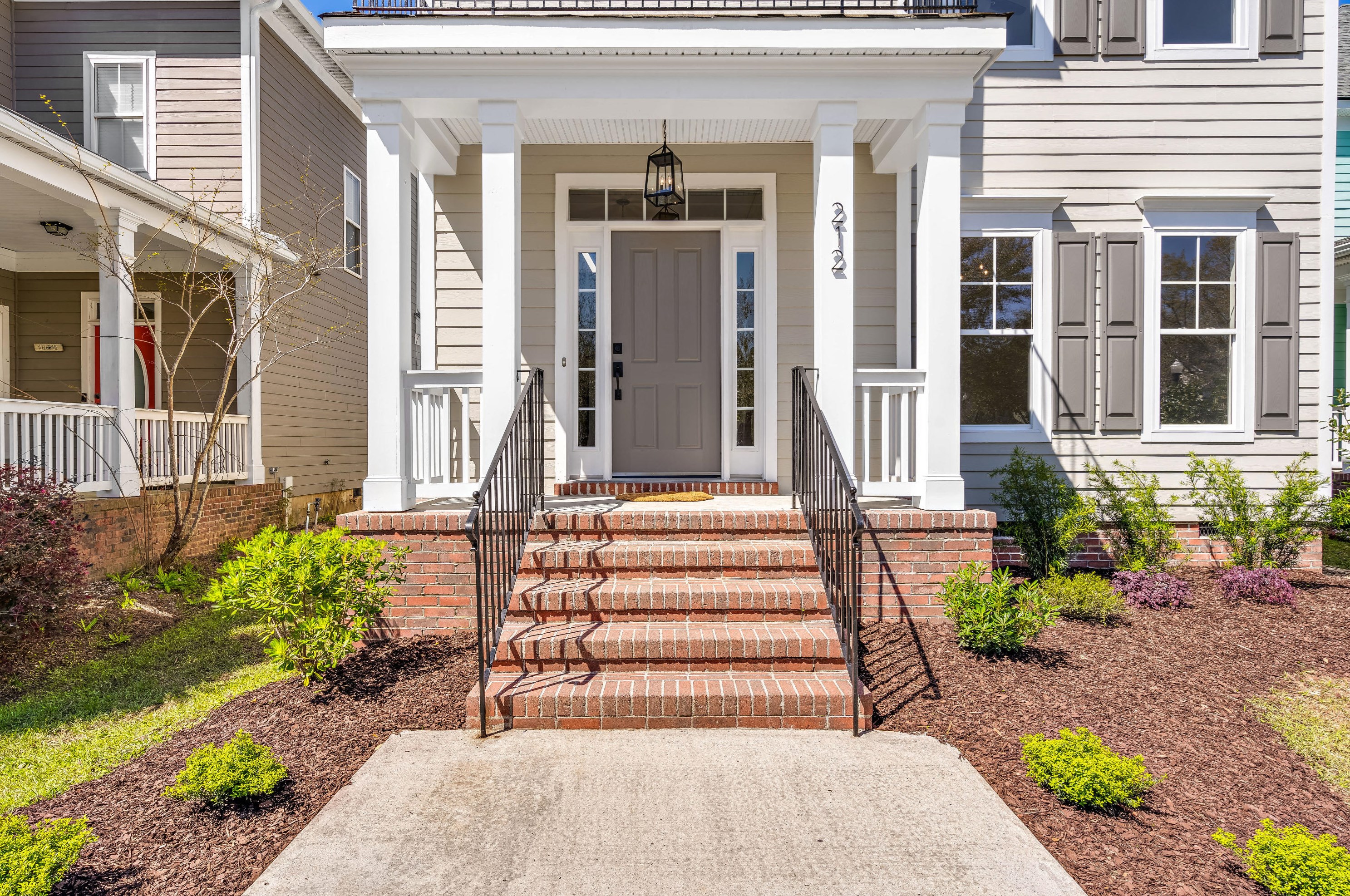 212 White Gables Dr, Summerville, SC 29483-5519