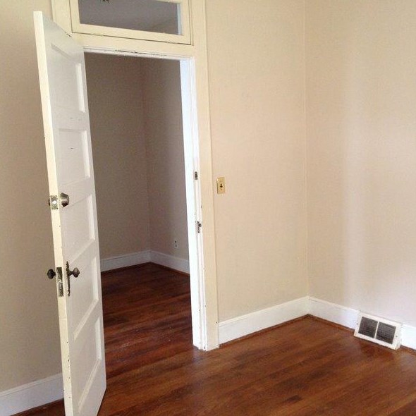 3425 Moss Ave, Columbia SC  29205-4018 exterior