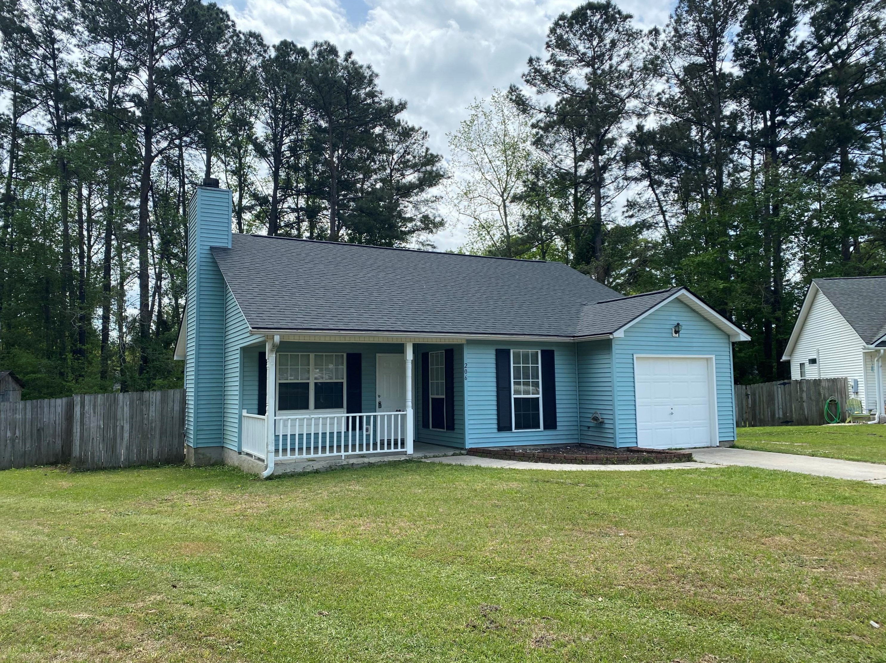 206 Oxford Way, Summerville, SC 29483-8216