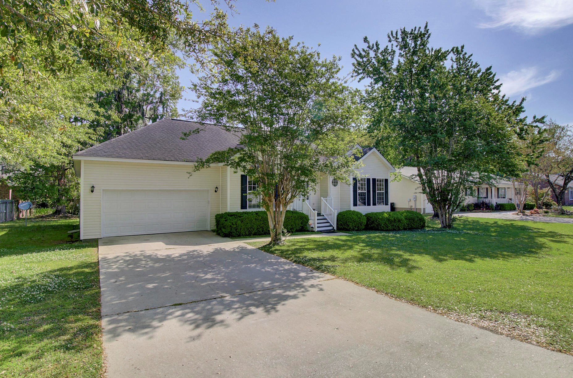 908 Trent St, Charleston, SC 29414-5551