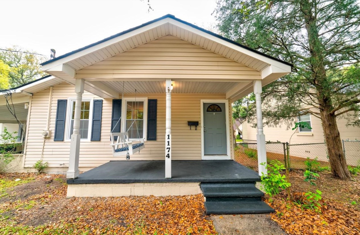 1174 Leesville St, Charleston SC  29405-4741 exterior