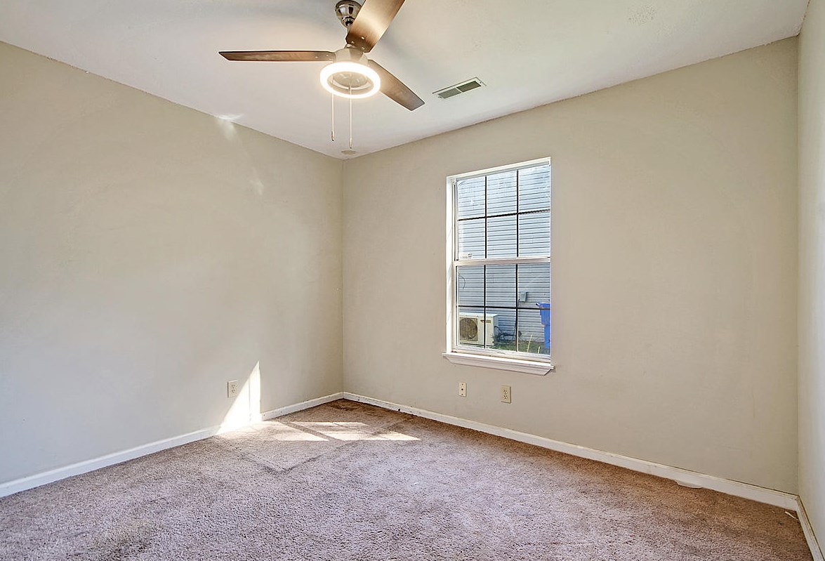4045 Napoleon Dr, Charleston SC  29418-6819 exterior