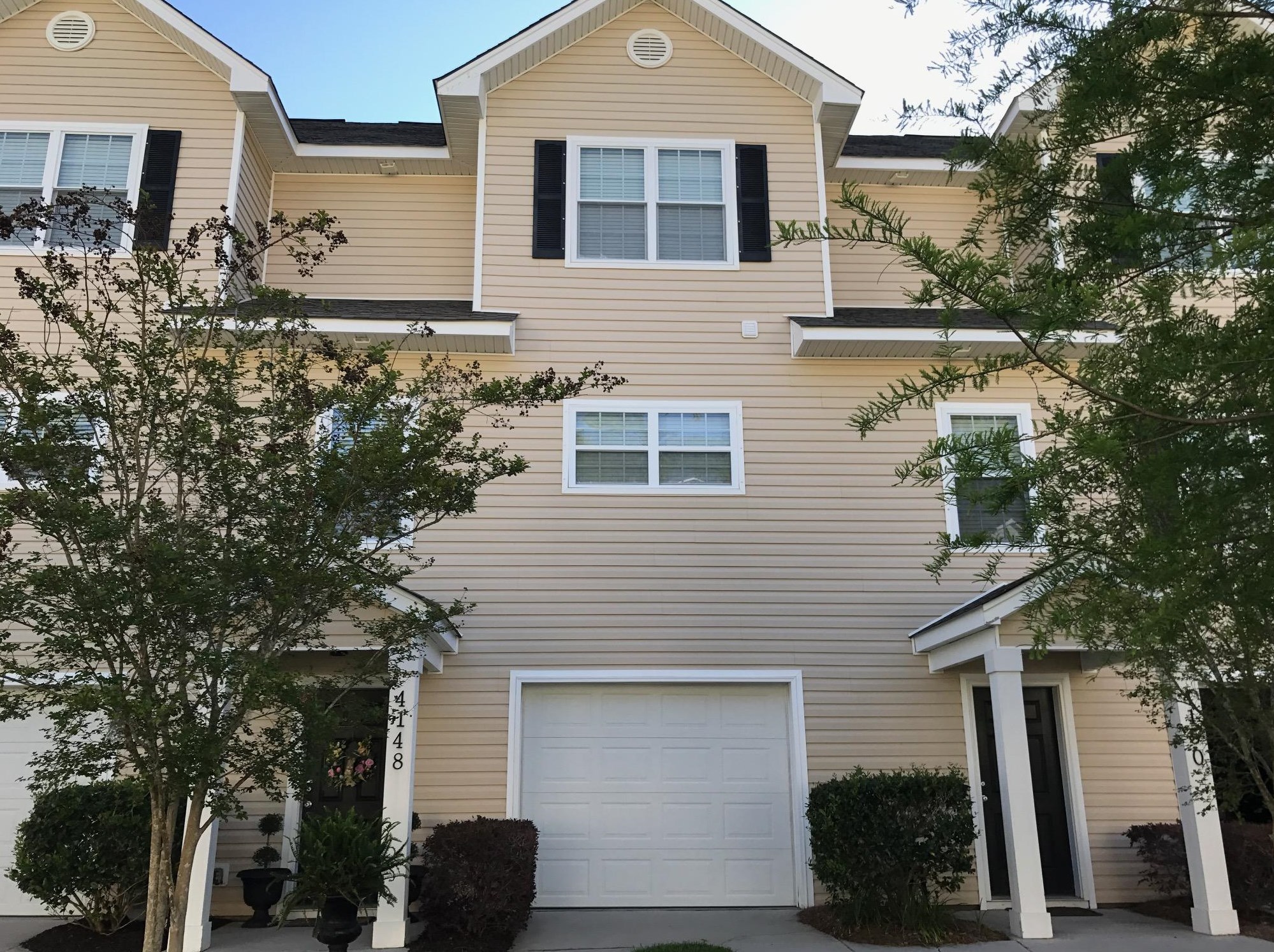 4150 Perrine St, Charleston, SC 29414