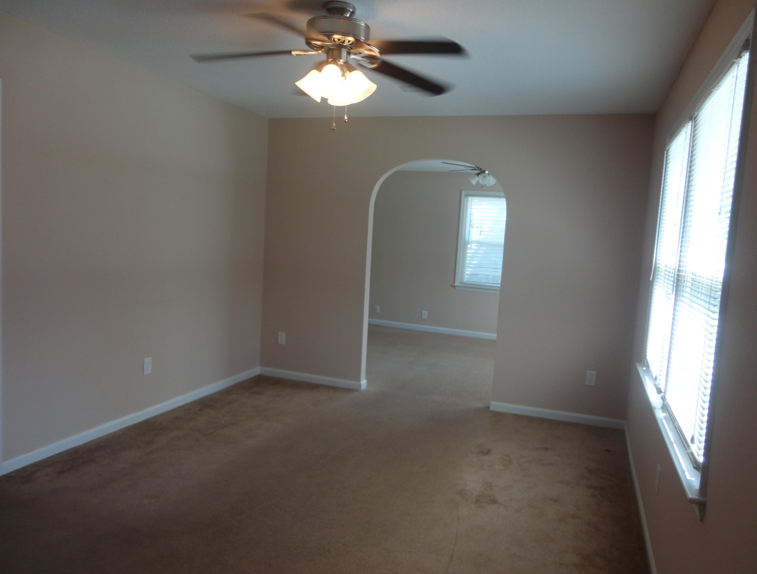 7704 Midwood Dr, Charleston, SC 29420