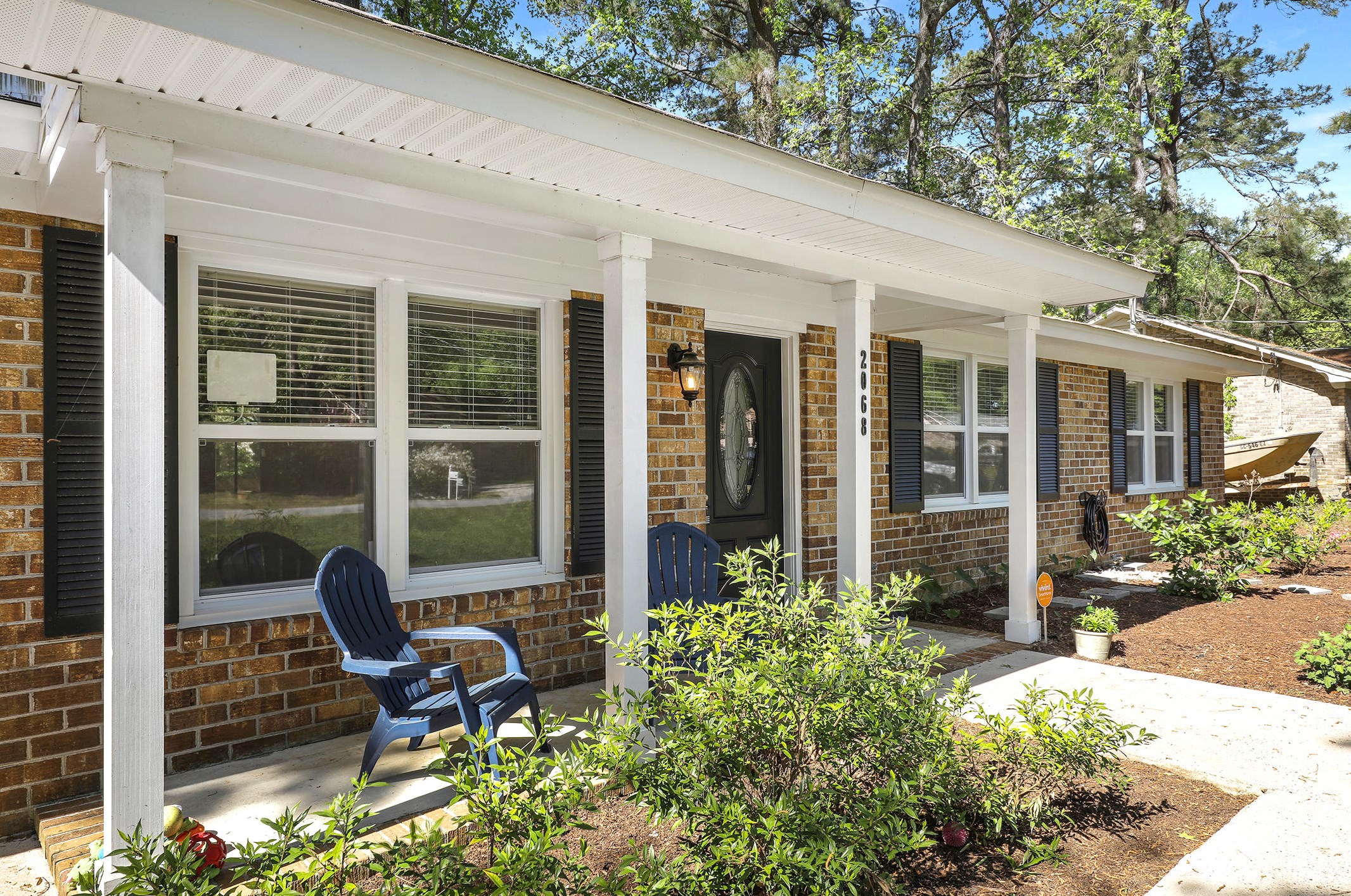 2068 Church Creek Dr, Charleston, SC 29414-6401