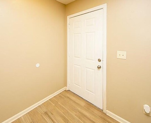 296 Fleming Rd, Charleston SC  29412-2475 exterior