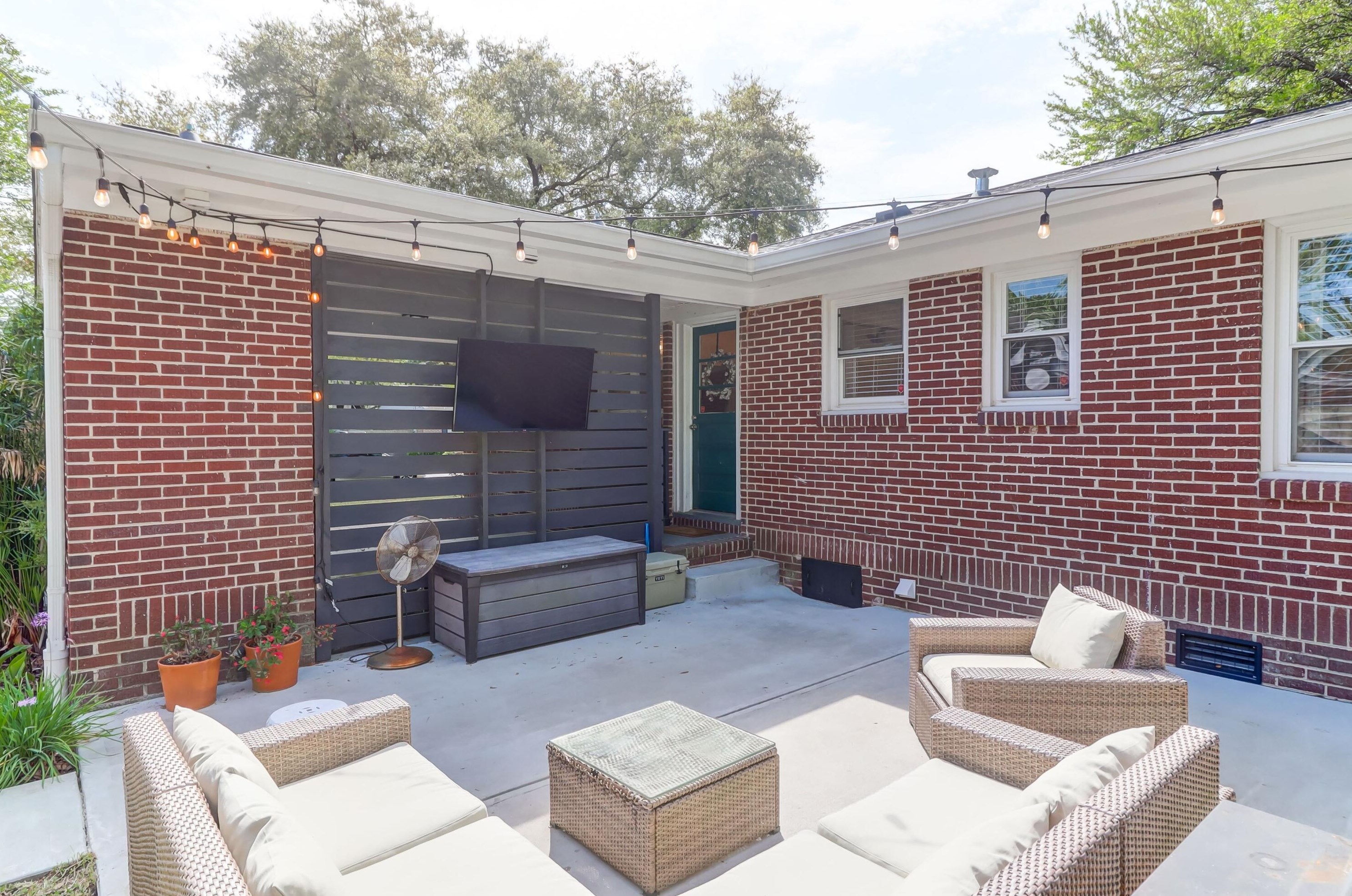 2022 Boeing Ave, Charleston, SC 29407-6805