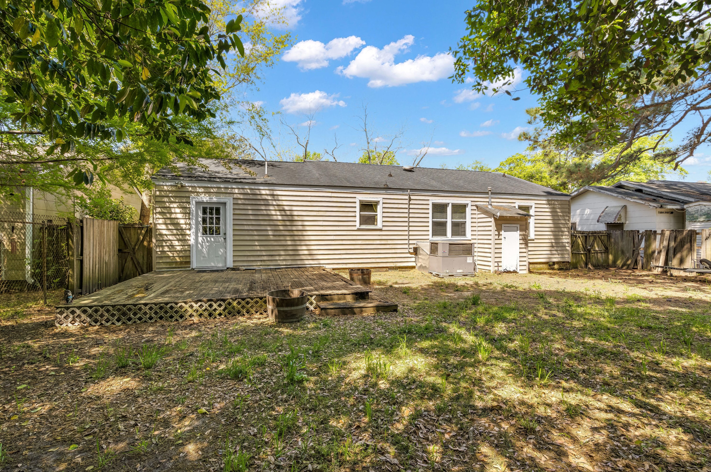 5014 Converse St, Charleston SC exterior