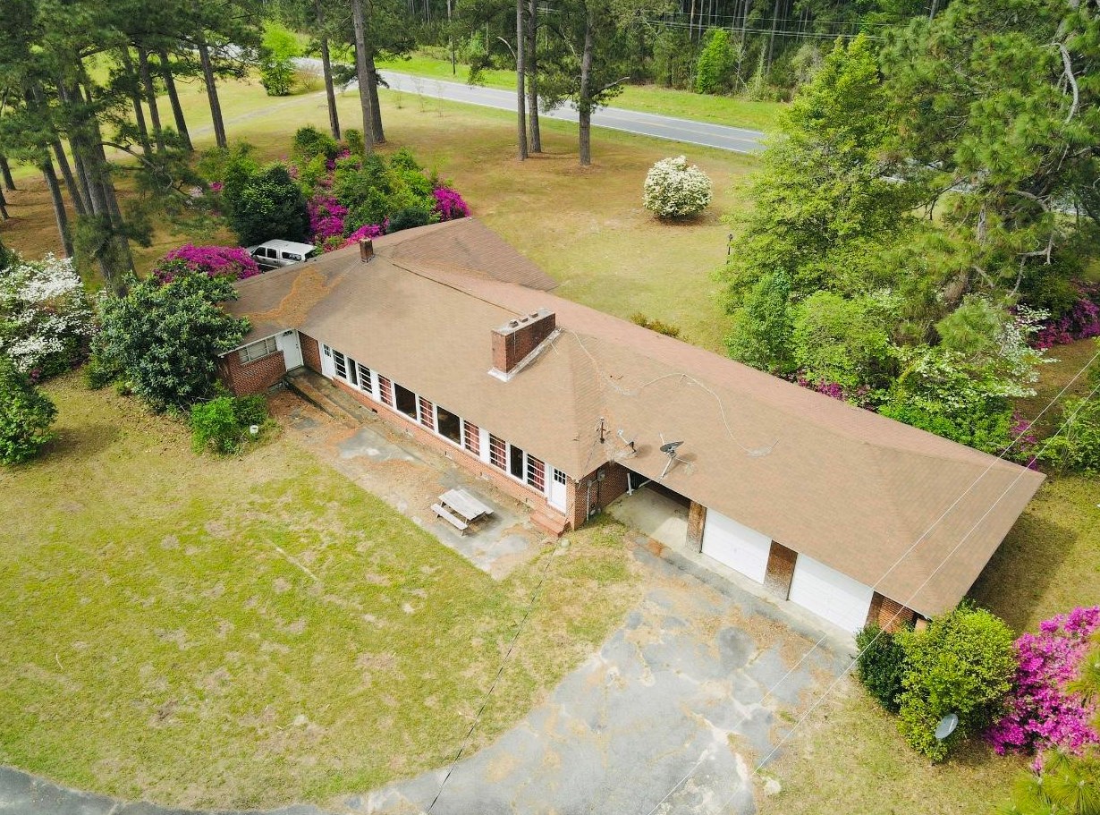 7487 Broxton Bridge Rd, Midway, SC 29003
